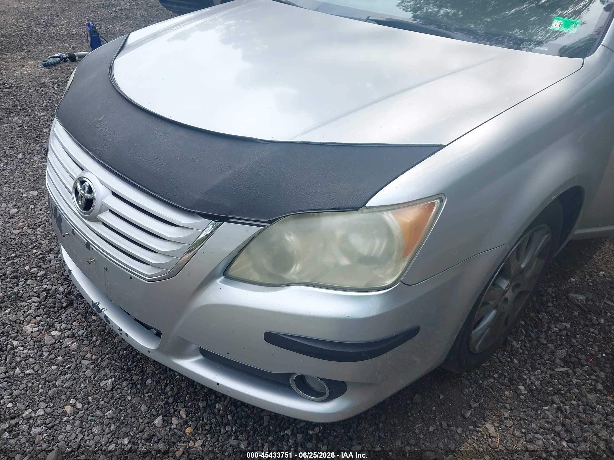 2008 Toyota Avalon Touring Silver vin: 4T1BK36B08U309576