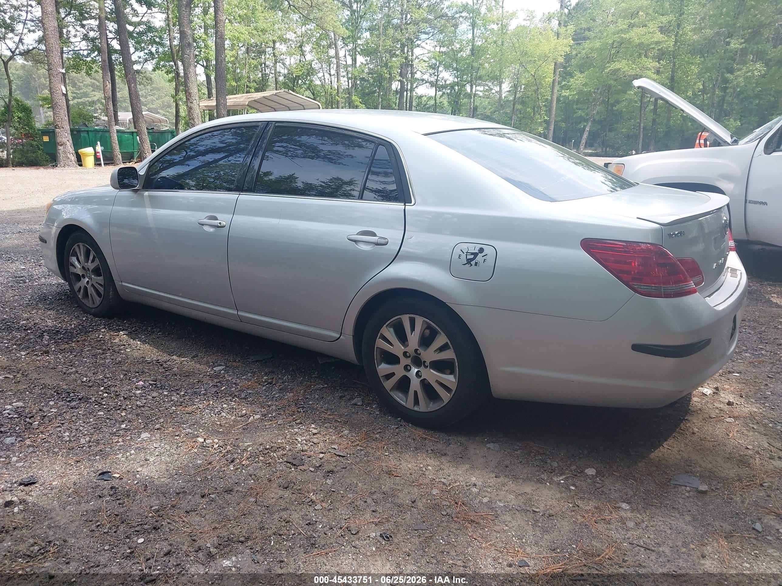 2008 Toyota Avalon Touring Silver vin: 4T1BK36B08U309576