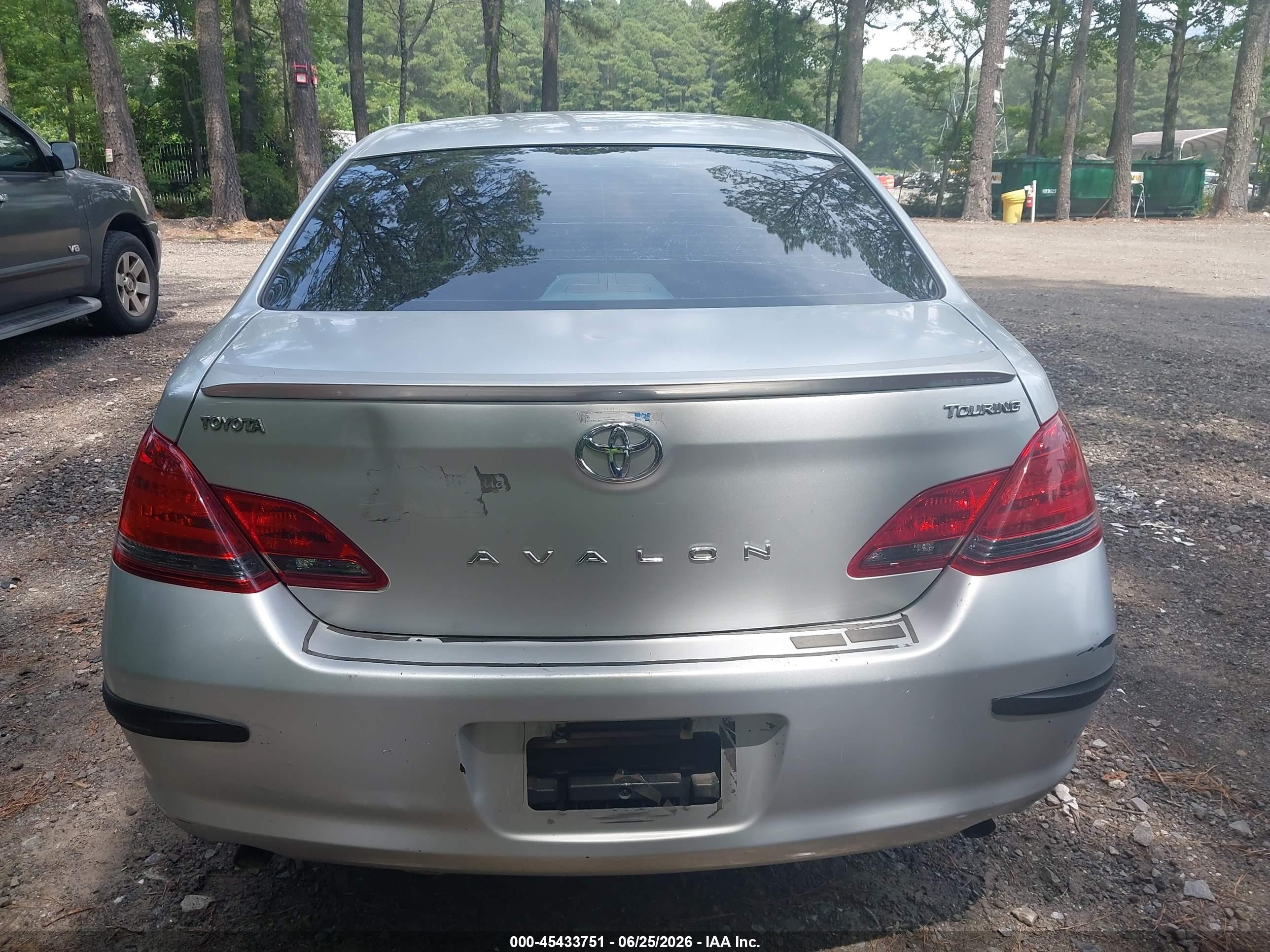 2008 Toyota Avalon Touring Silver vin: 4T1BK36B08U309576