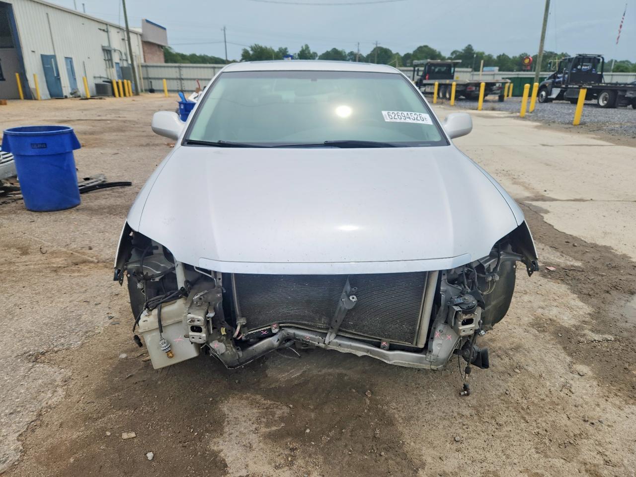 2009 Toyota Avalon Limited Silver vin: 4T1BK36B09U342966