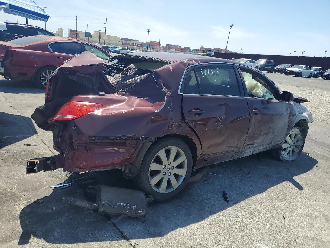 2005 Toyota Avalon Touring Burgundy vin: 4T1BK36B15U001425