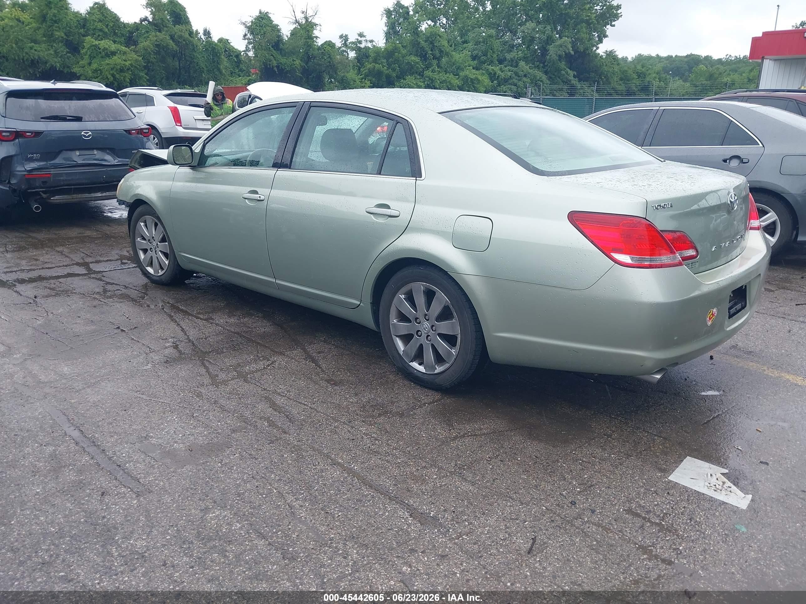 2005 Toyota Avalon Xls Зеленый vin: 4T1BK36B15U011338