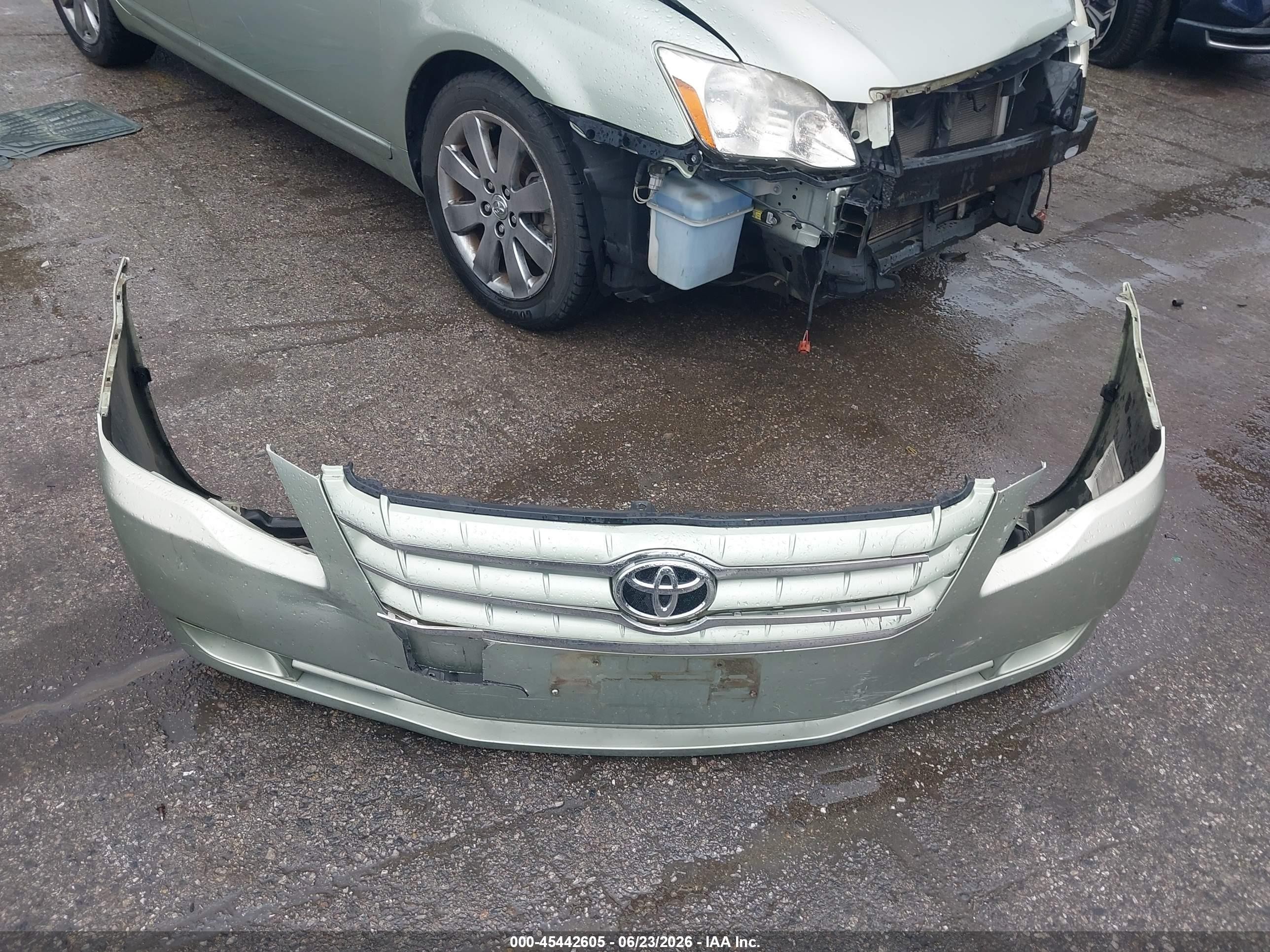 2005 Toyota Avalon Xls Зеленый vin: 4T1BK36B15U011338