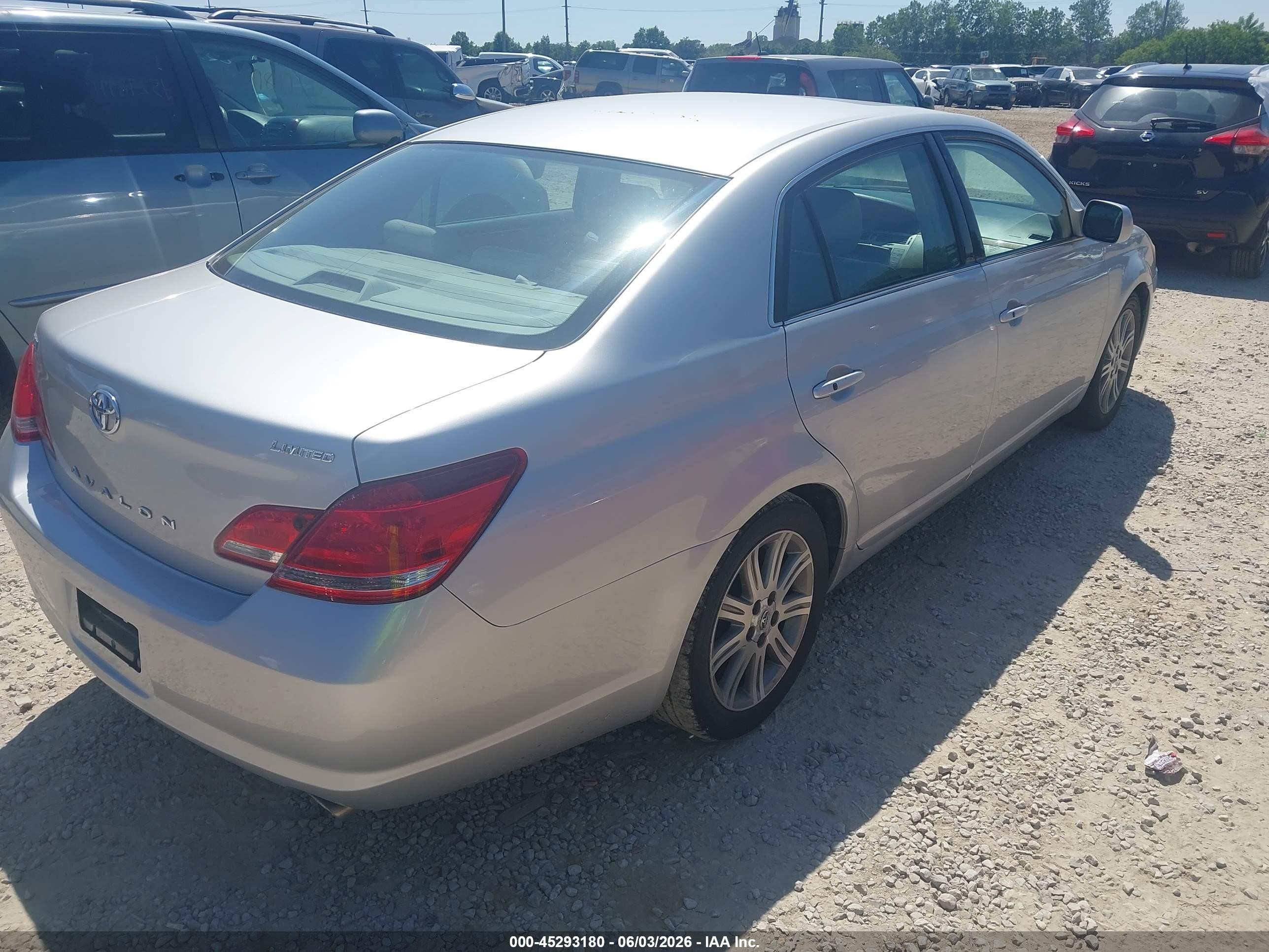 2005 Toyota Avalon Limited Желто-коричневый vin: 4T1BK36B15U050818
