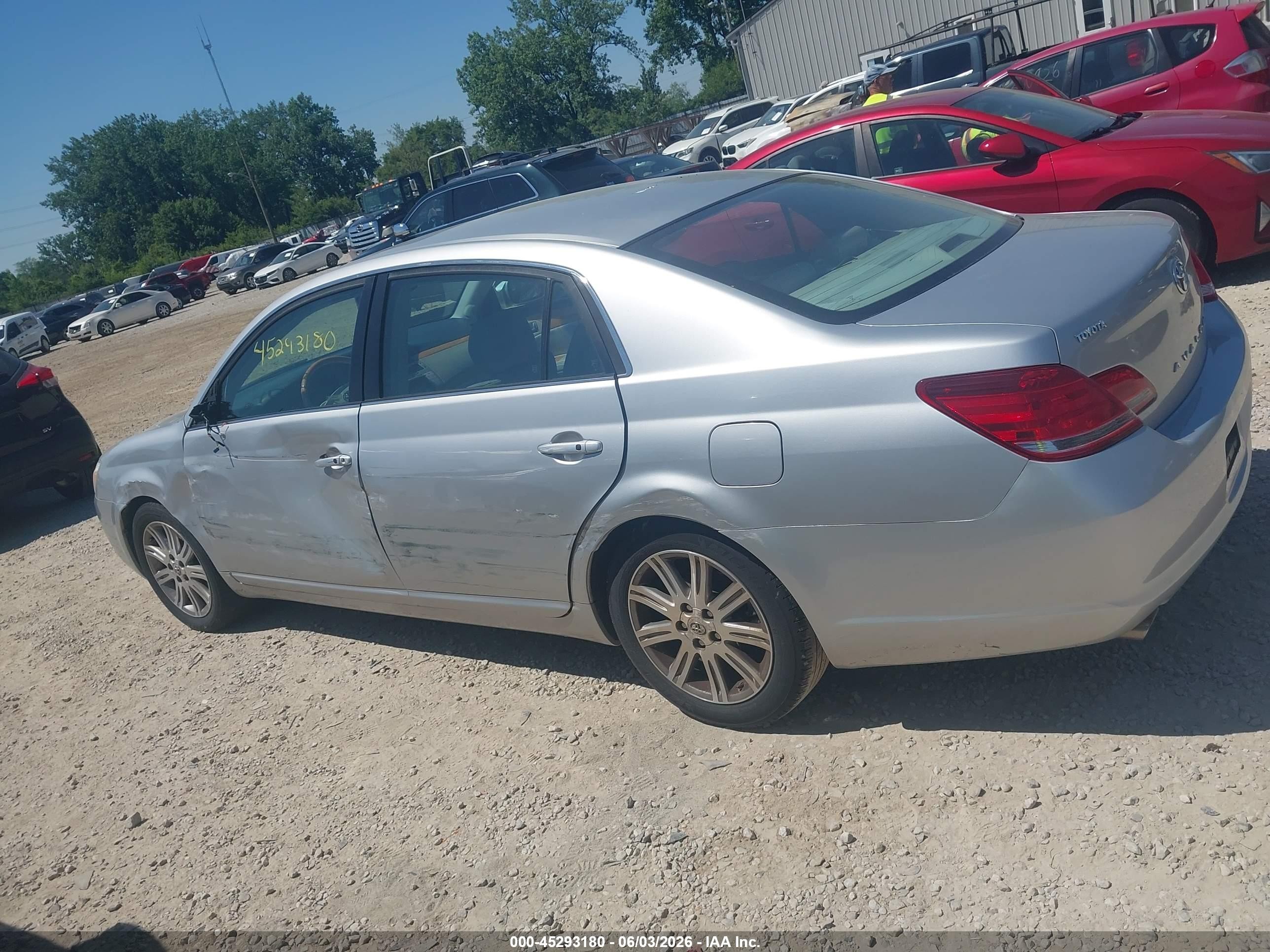 2005 Toyota Avalon Limited Желто-коричневый vin: 4T1BK36B15U050818