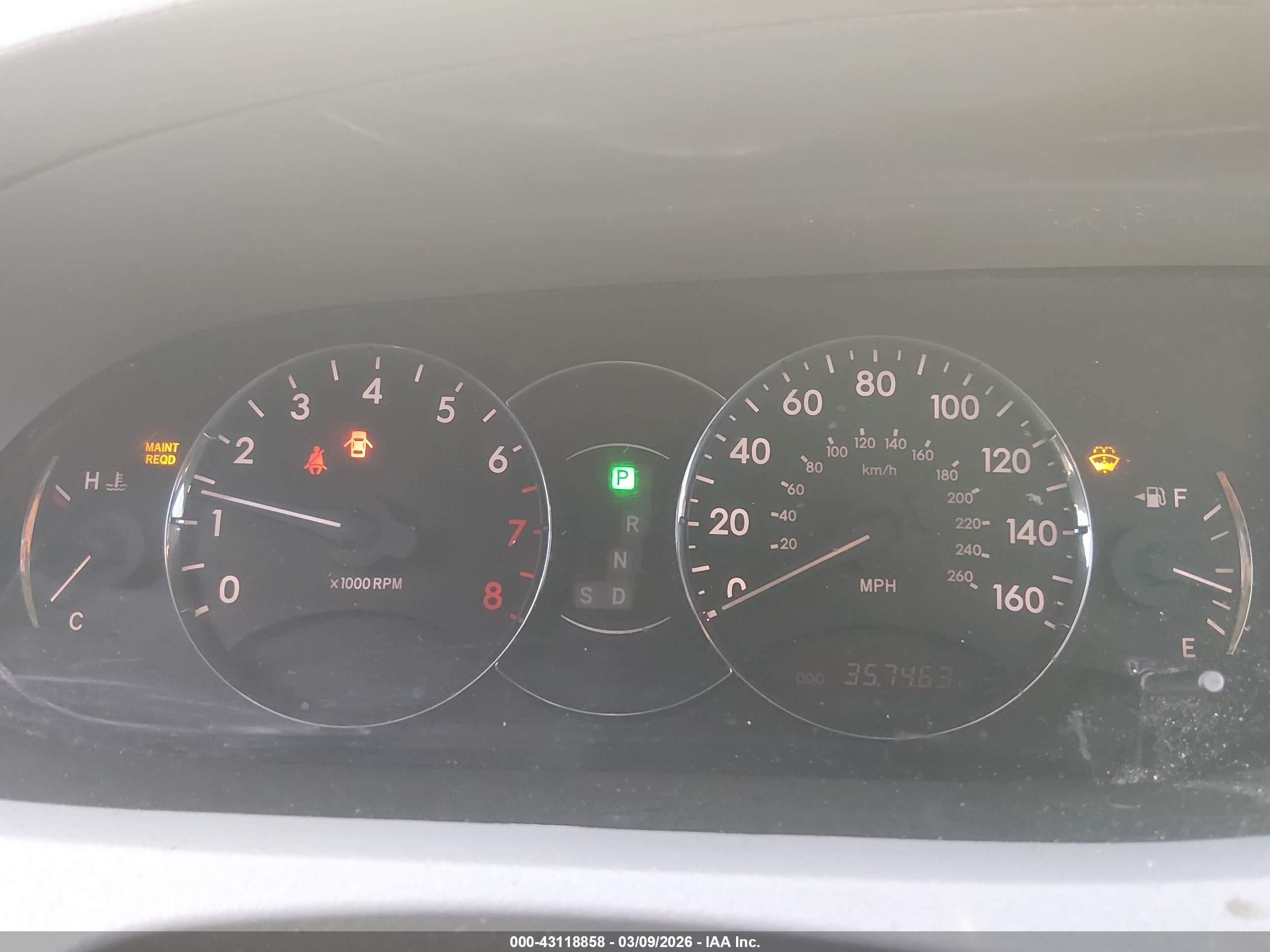 2005 Toyota Avalon Xls White vin: 4T1BK36B15U059714