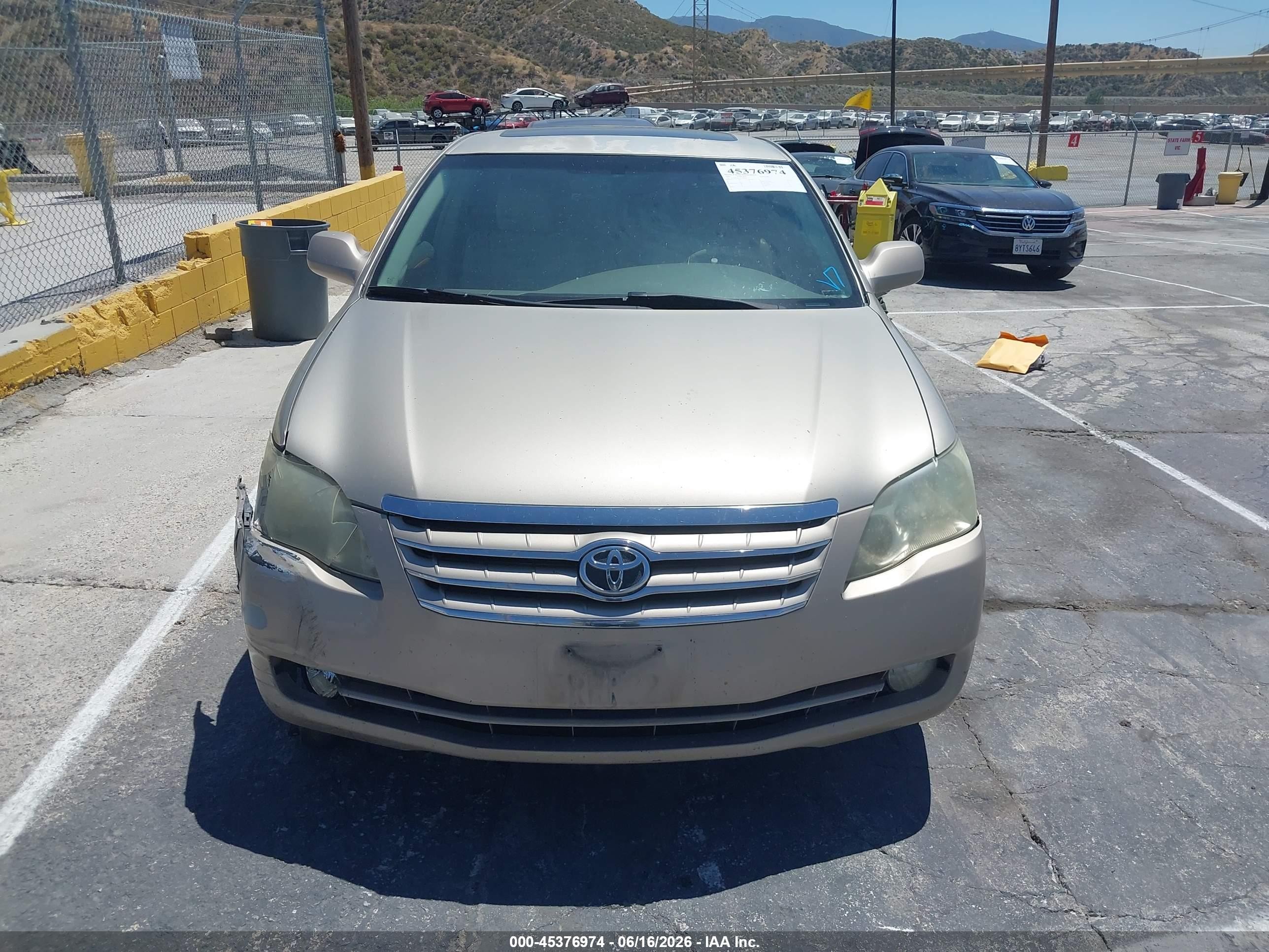 2005 Toyota Avalon Xls Tan vin: 4T1BK36B15U060894