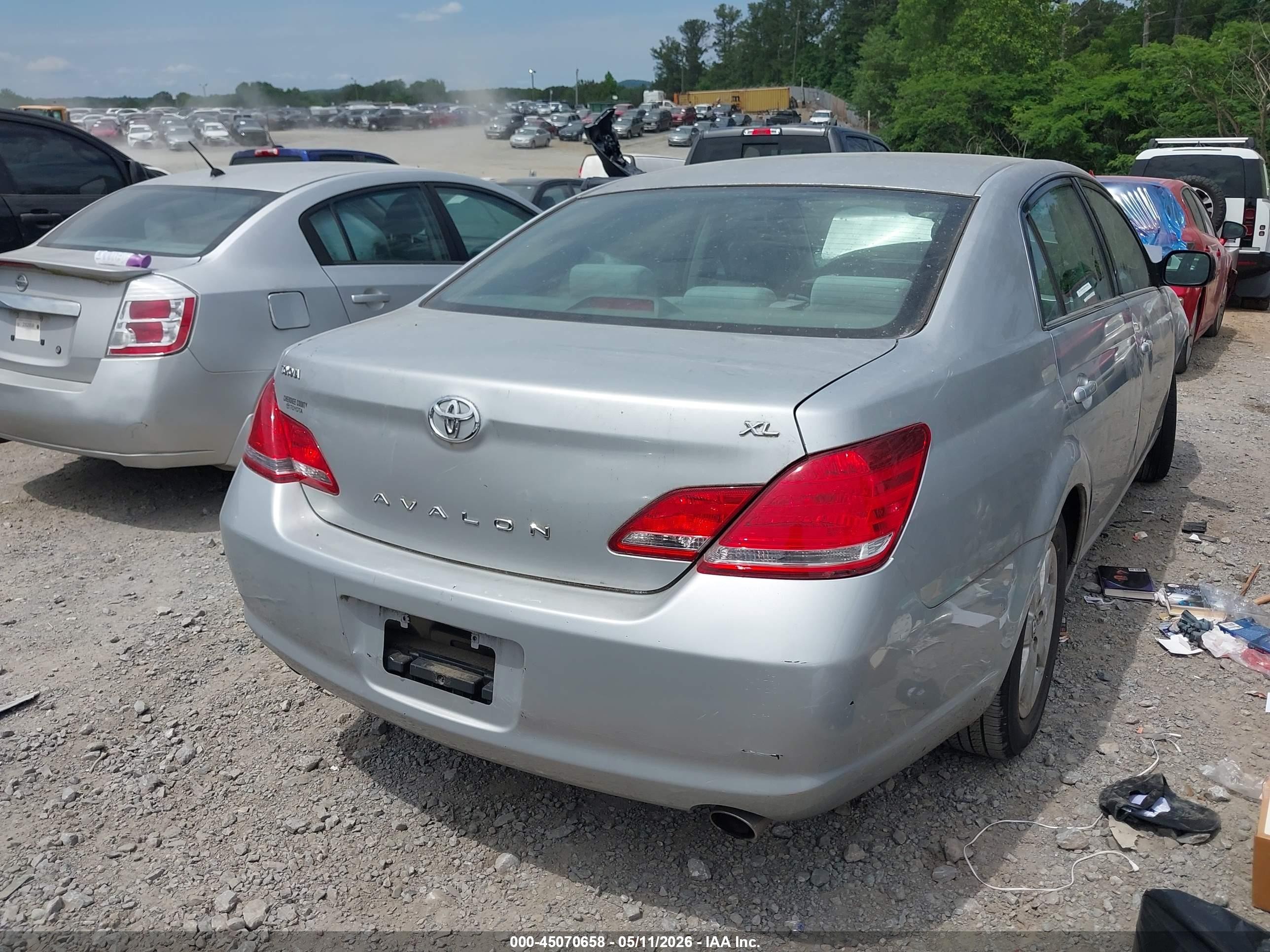 2006 Toyota Avalon Xl Silver vin: 4T1BK36B16U070052