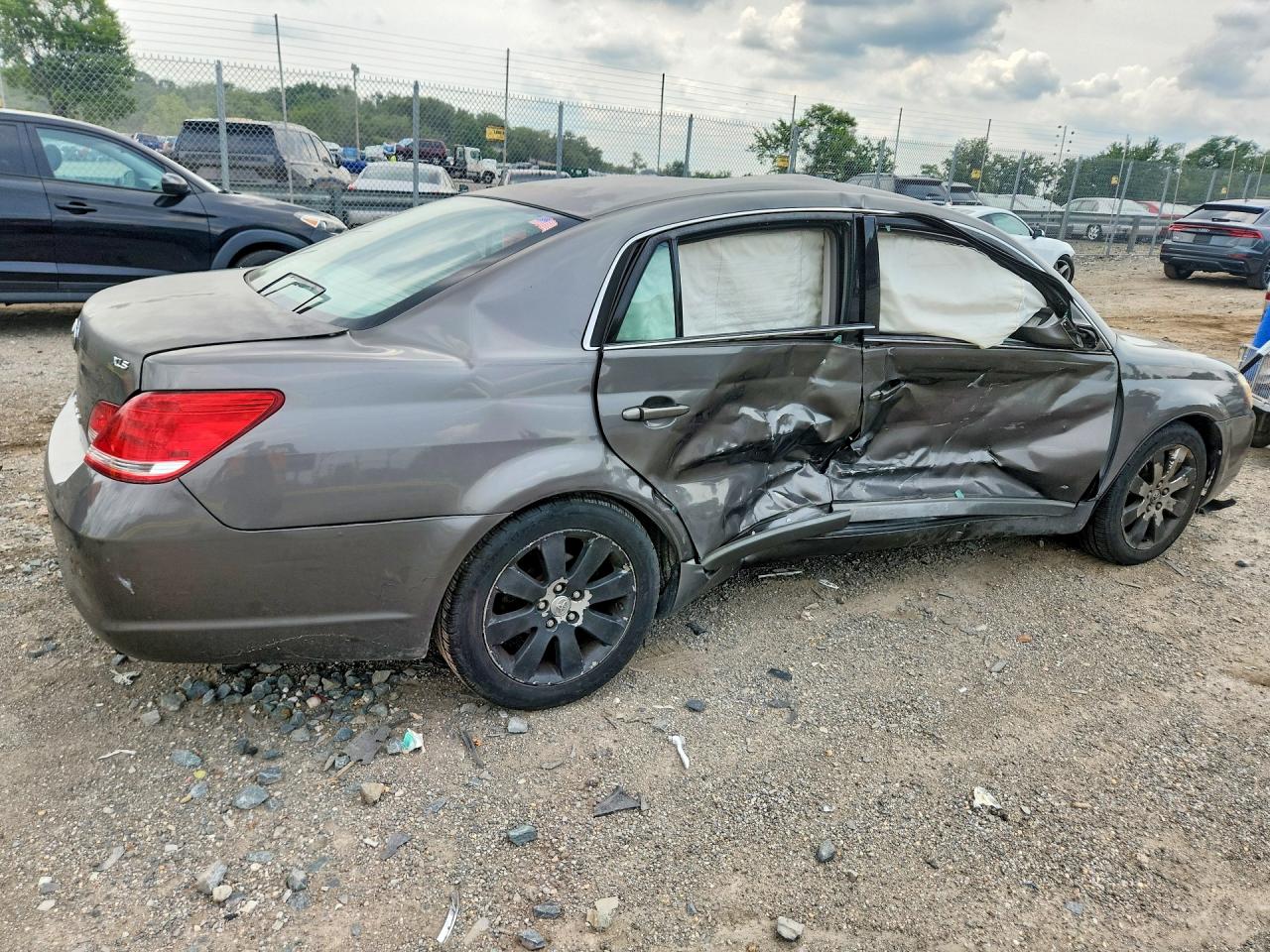 2006 Toyota Avalon Xls Gray vin: 4T1BK36B16U094559