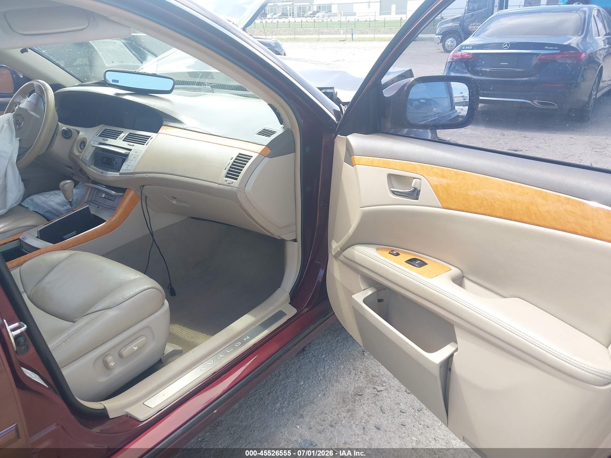 2007 Toyota Avalon Xls Red vin: 4T1BK36B17U216872