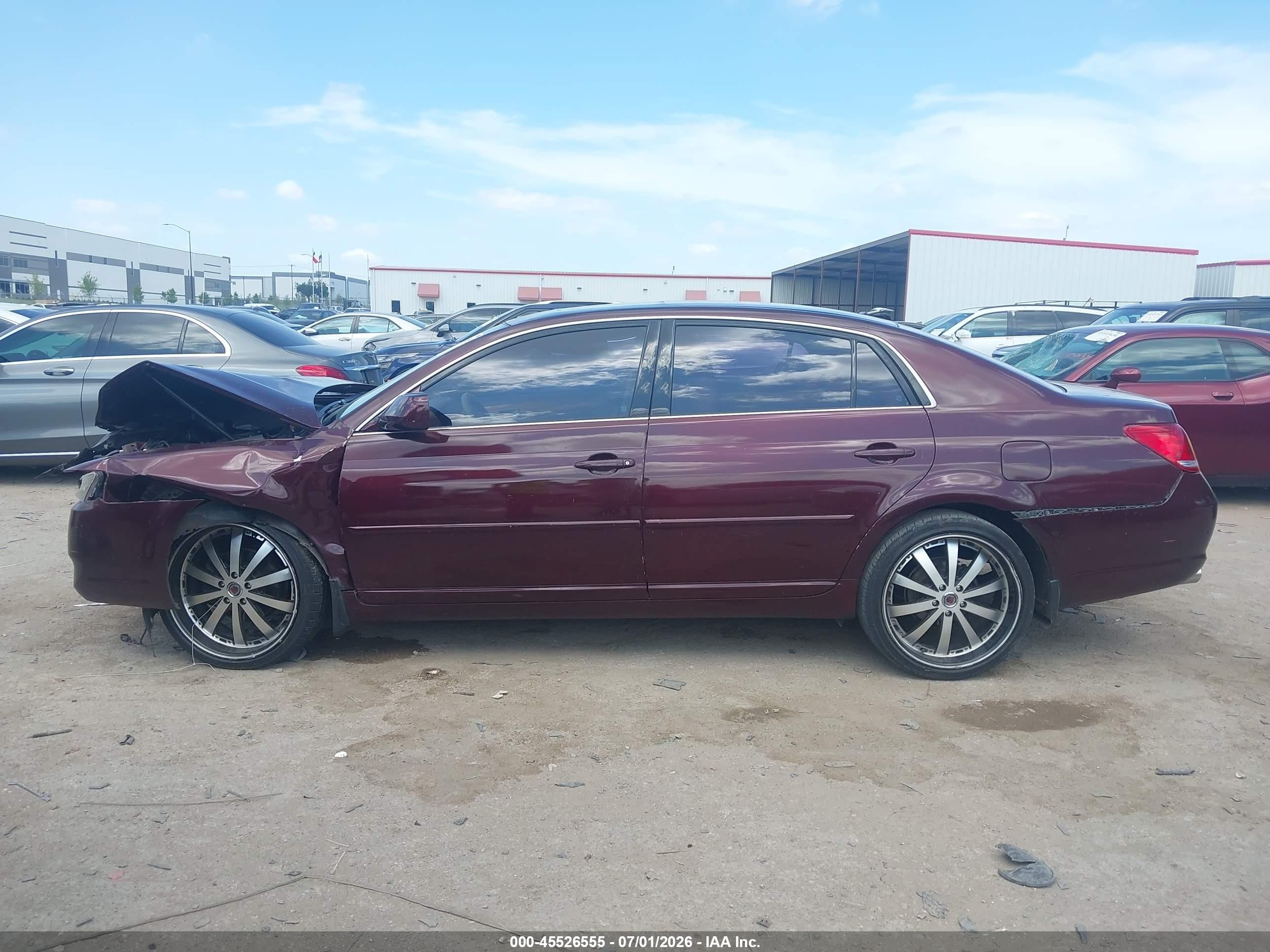 2007 Toyota Avalon Xls Red vin: 4T1BK36B17U216872