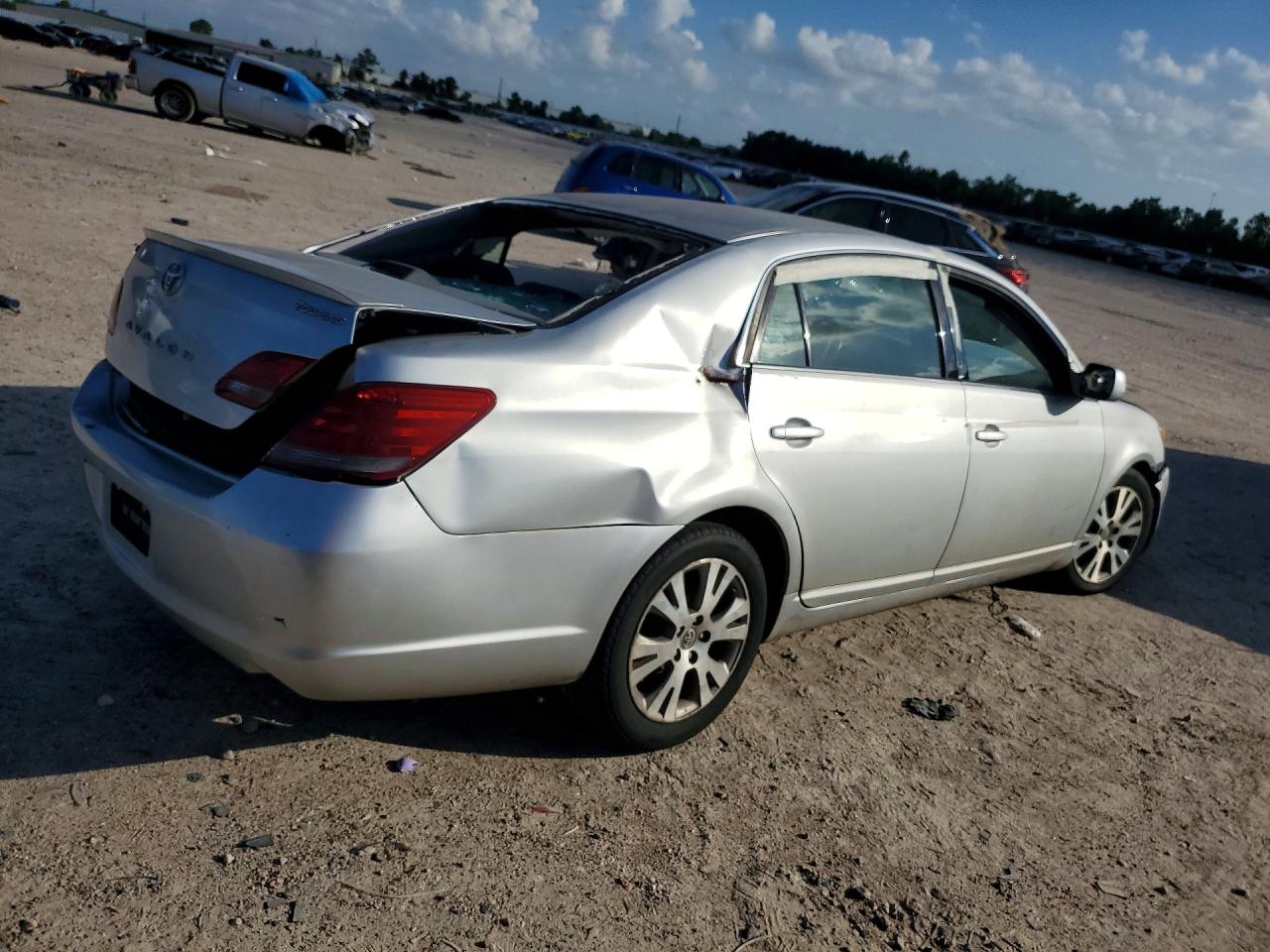 2008 Toyota Avalon Серебряный vin: 4T1BK36B18U279472