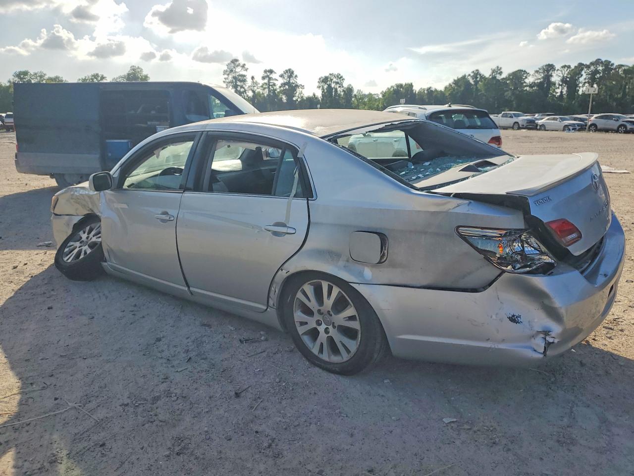 2008 Toyota Avalon Серебряный vin: 4T1BK36B18U279472