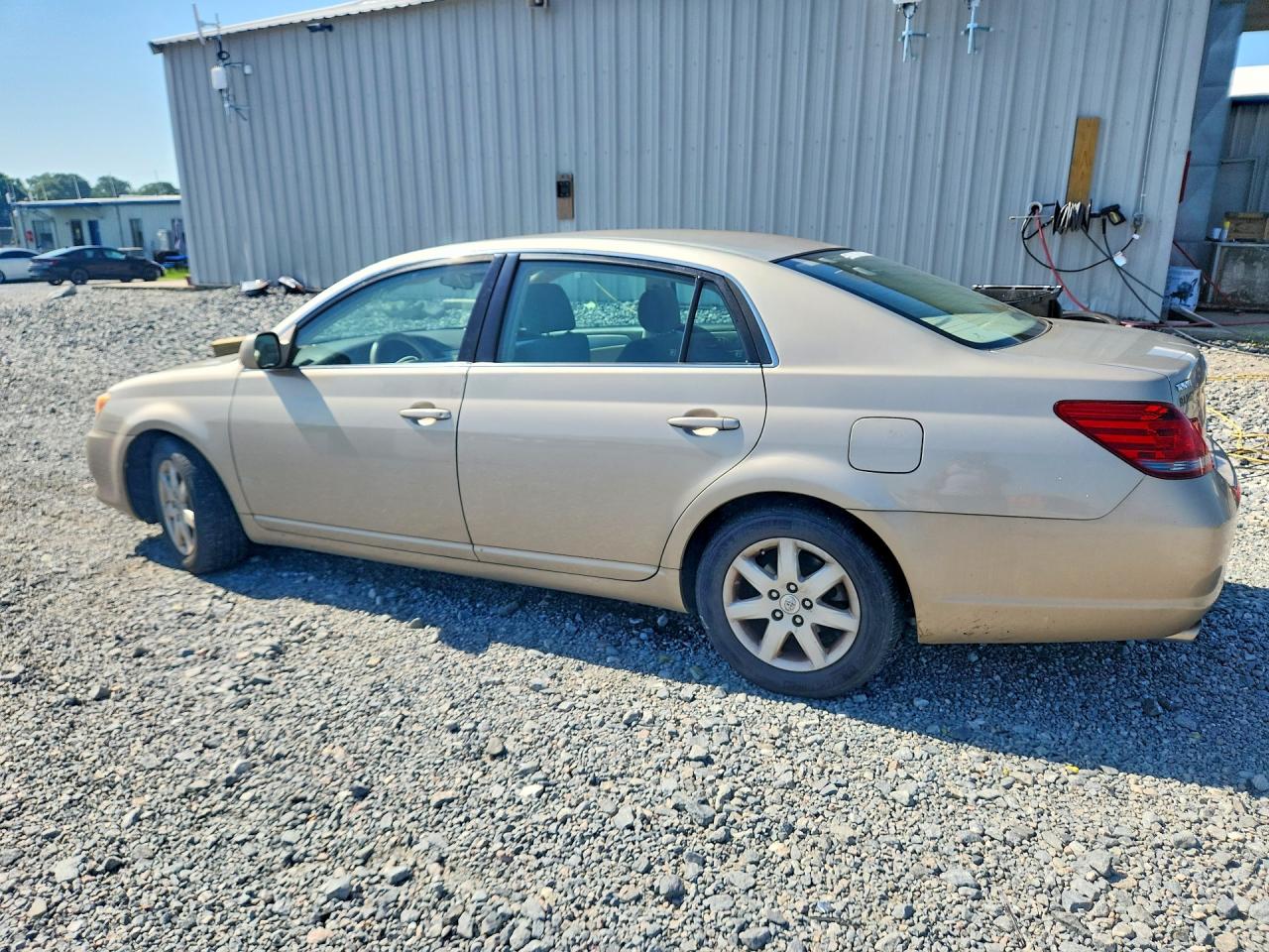 2008 Toyota Avalon Xl Золотой vin: 4T1BK36B18U288933