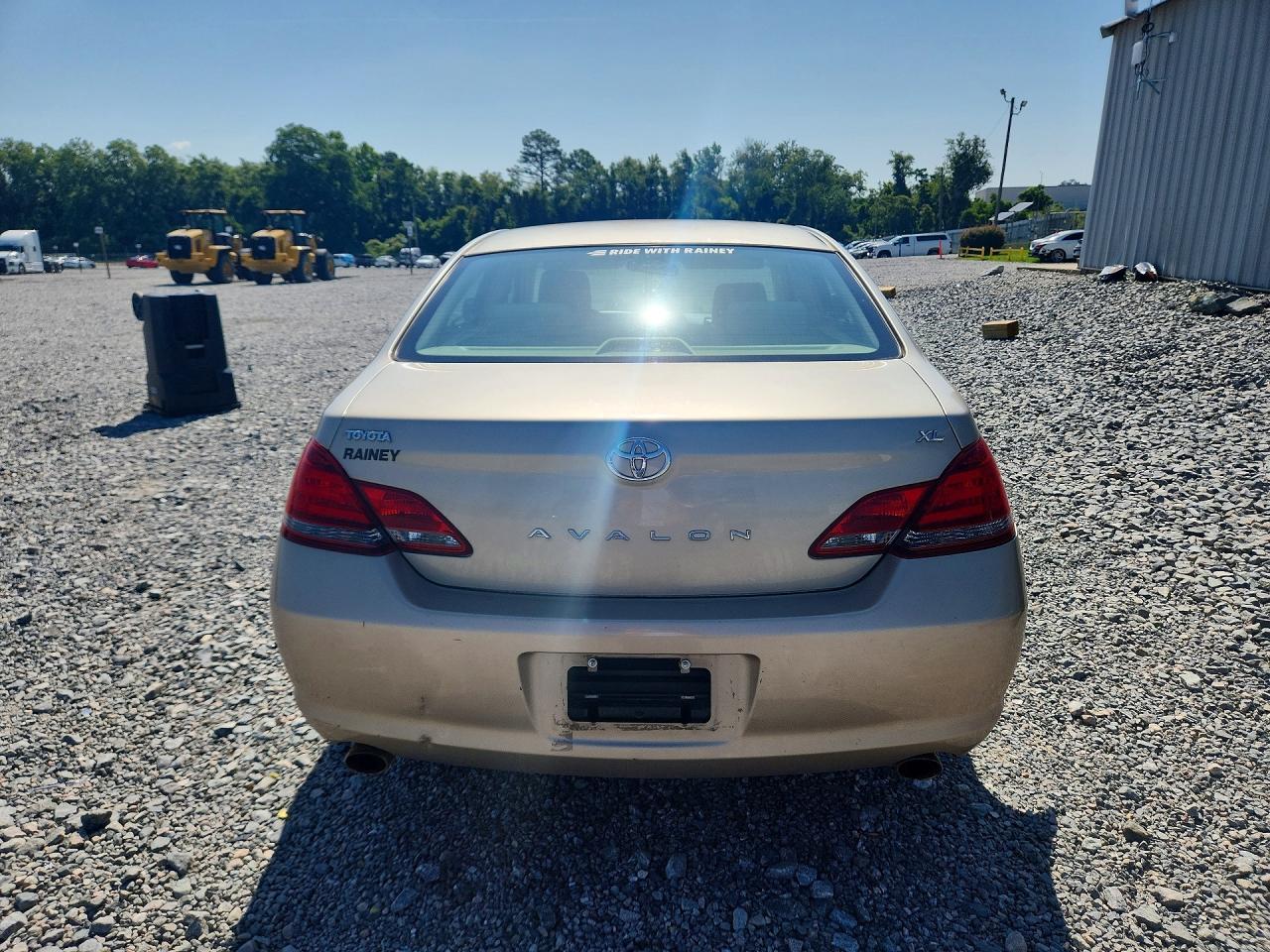 2008 Toyota Avalon Xl Золотой vin: 4T1BK36B18U288933