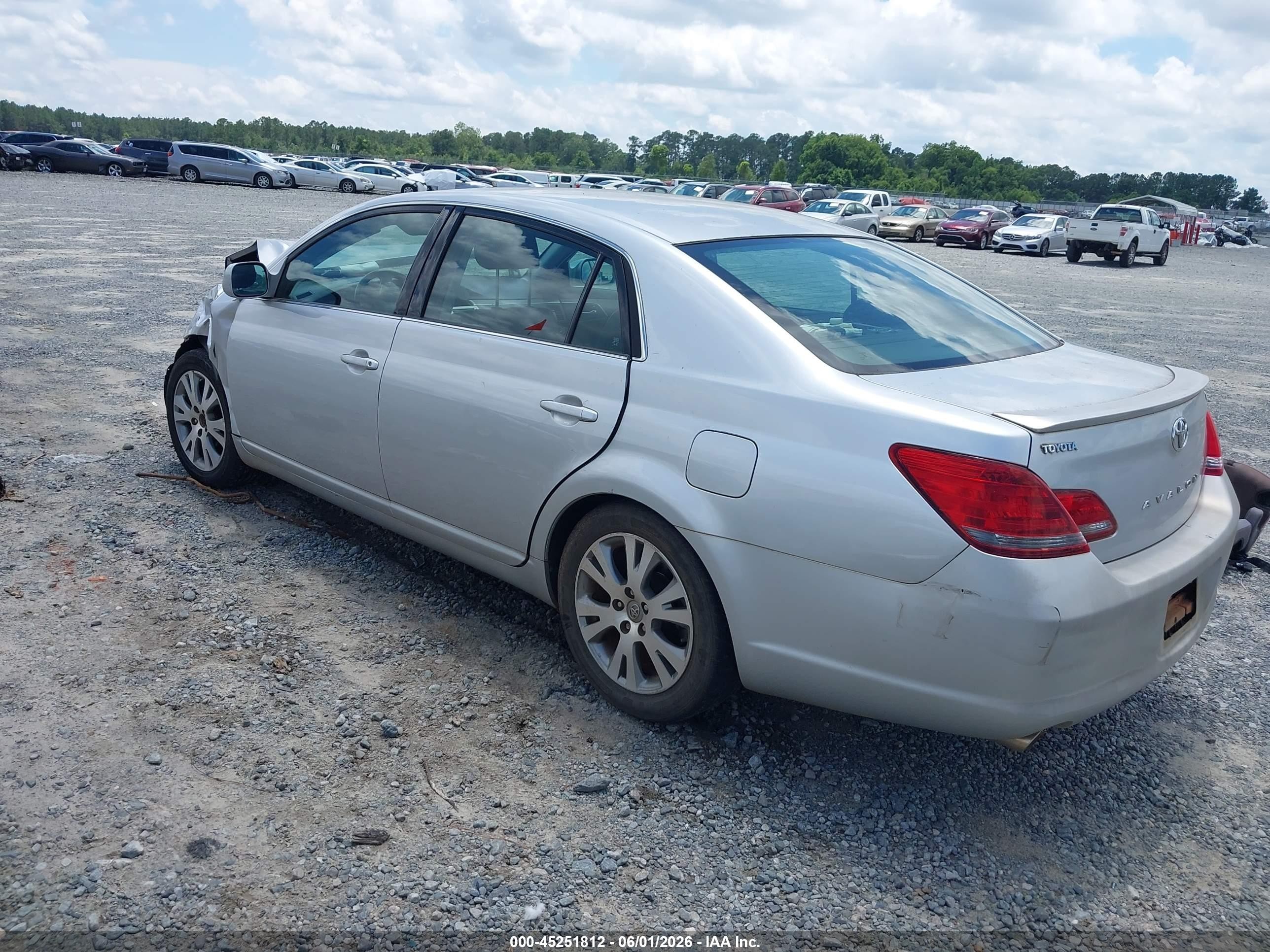 2008 Toyota Avalon Touring Silver vin: 4T1BK36B18U309165