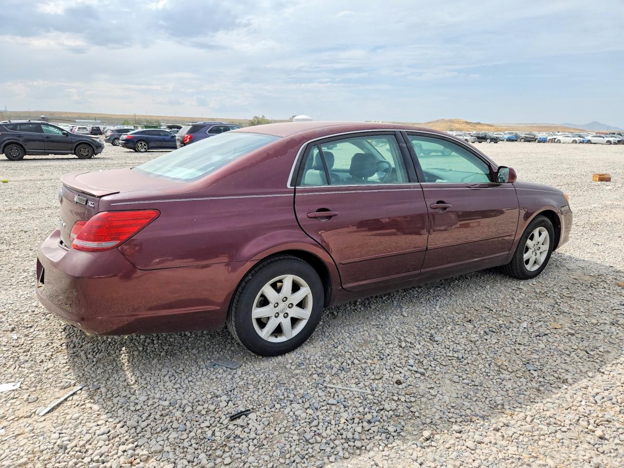 2008 Toyota Avalon Xl Burgundy vin: 4T1BK36B18U310073