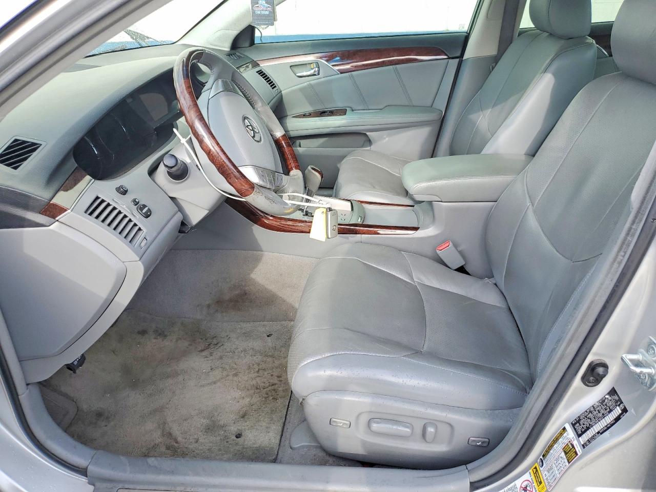 2008 Toyota Avalon Limited Silver vin: 4T1BK36B18U311000