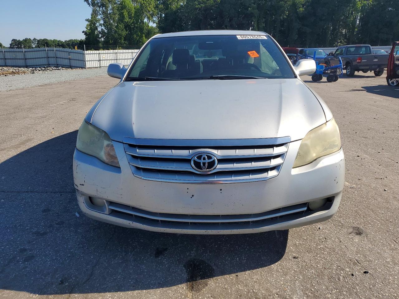 2005 Toyota Avalon Xls Silver vin: 4T1BK36B25U007718