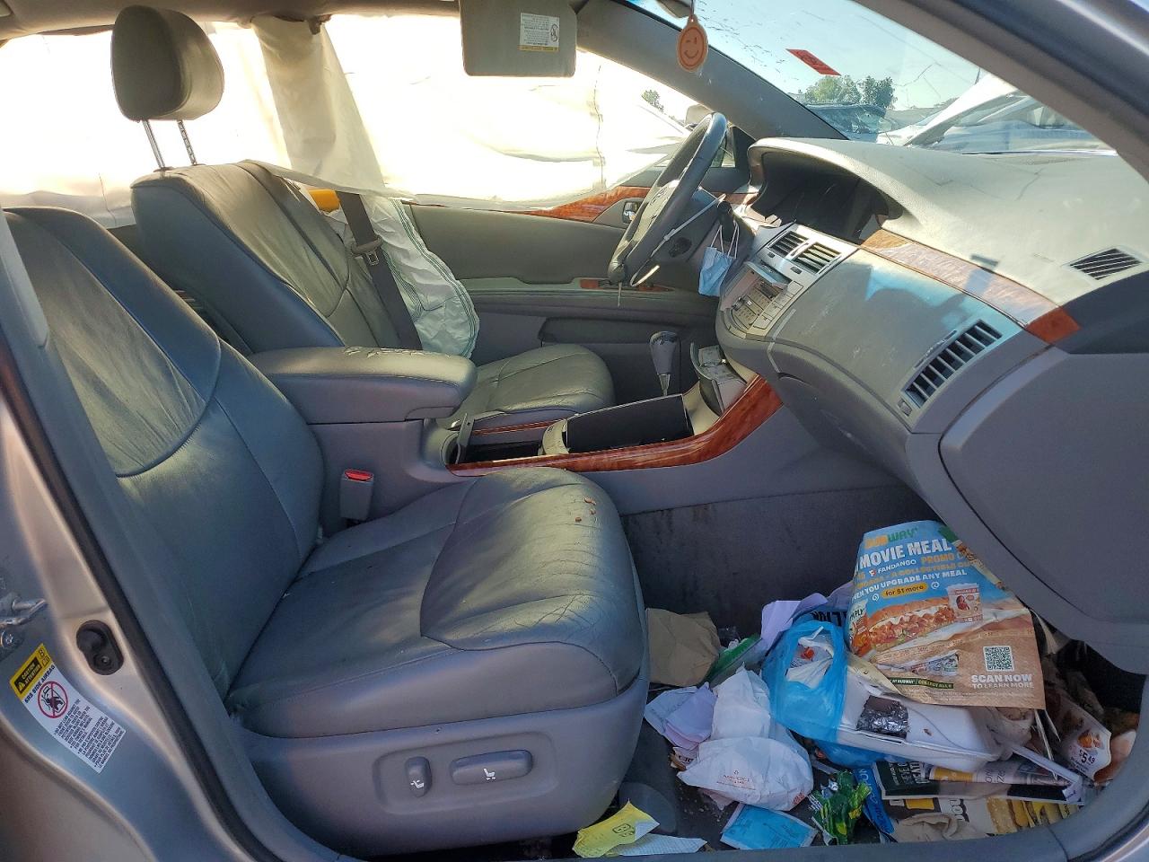 2005 Toyota Avalon Xls Silver vin: 4T1BK36B25U007718