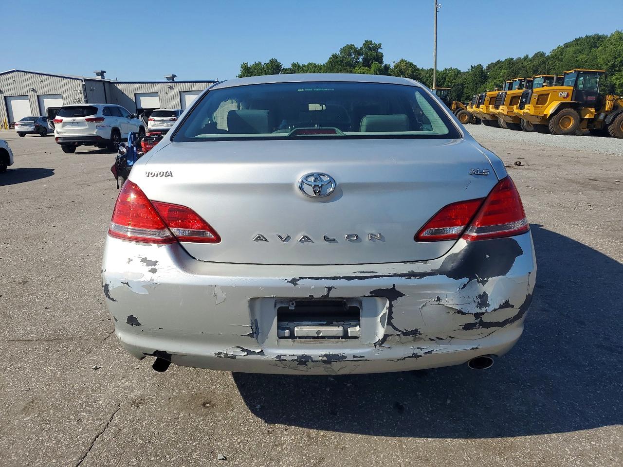 2005 Toyota Avalon Xls Silver vin: 4T1BK36B25U007718