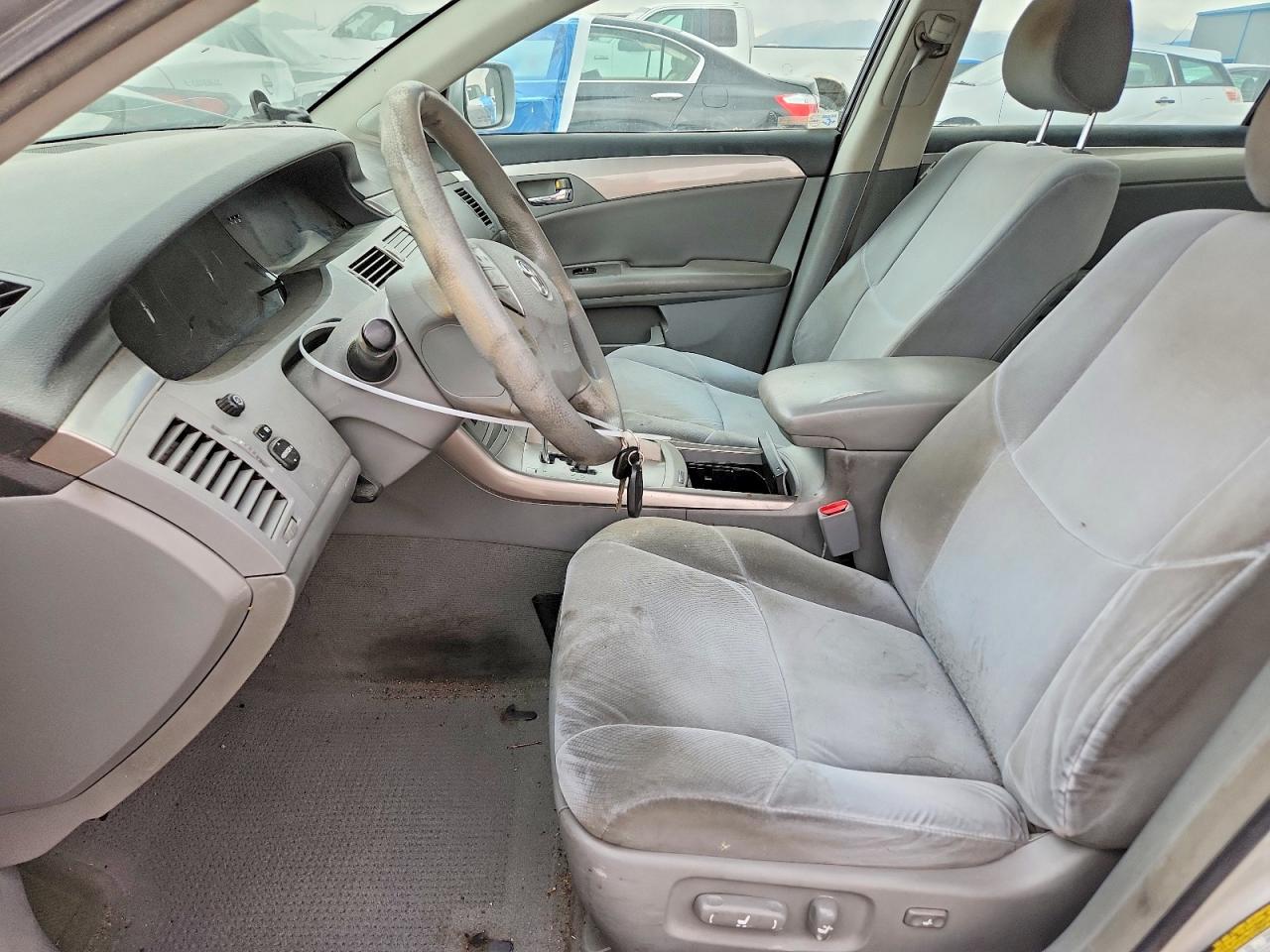 2005 Toyota Avalon Xl Silver vin: 4T1BK36B25U014619