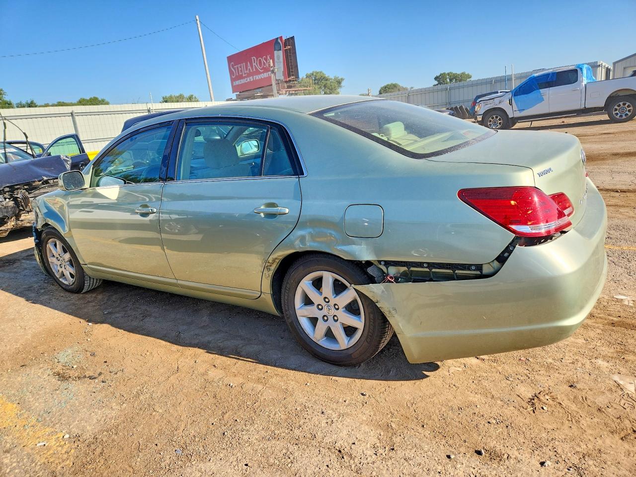 2005 Toyota Avalon Xl Green vin: 4T1BK36B25U031047