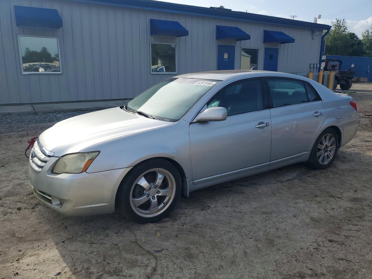 2005 Toyota Avalon Limited Silver vin: 4T1BK36B25U047183