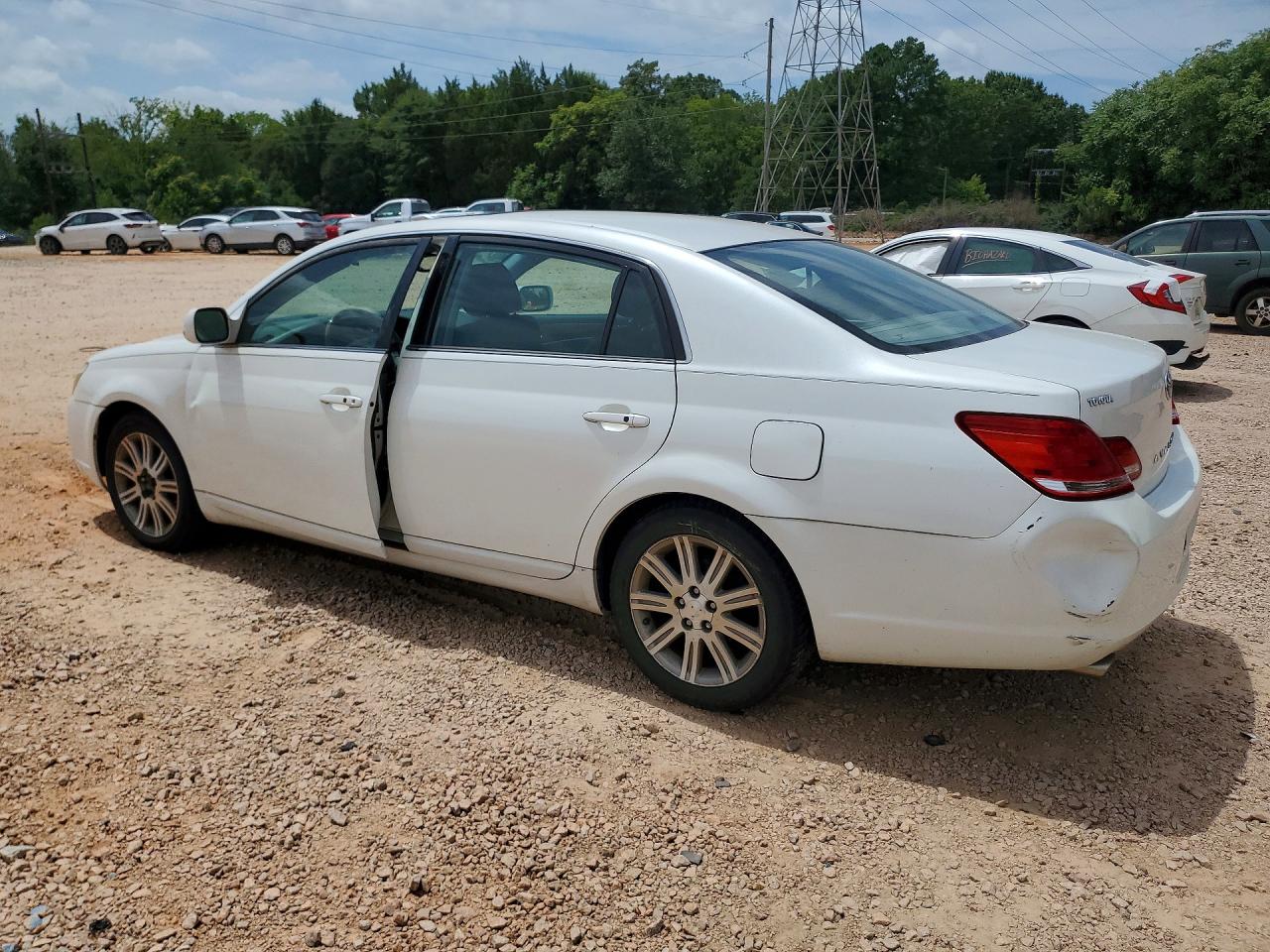 2006 Toyota Avalon Limited Белый vin: 4T1BK36B26U081710