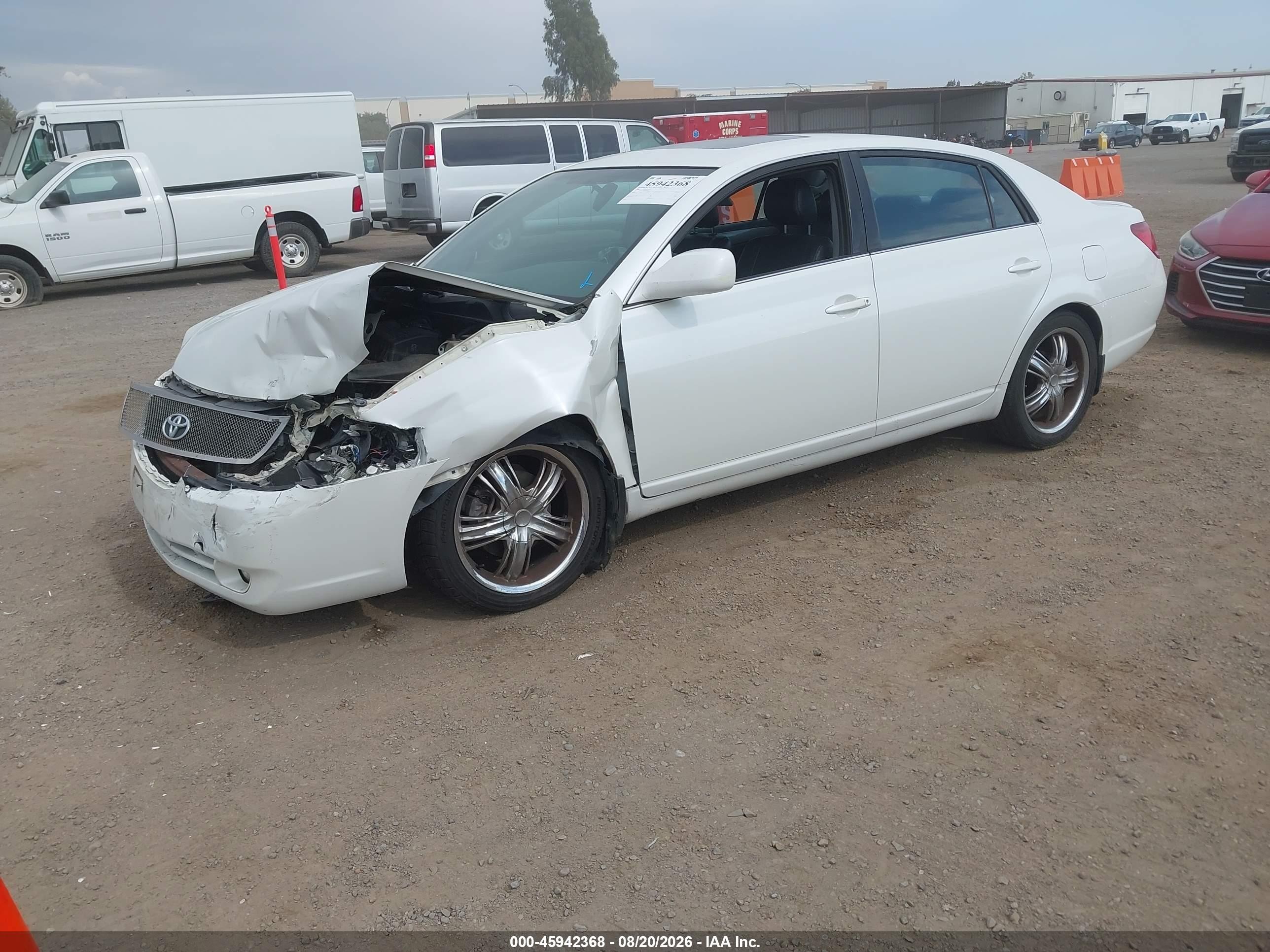 2006 Toyota Avalon Touring White vin: 4T1BK36B26U084557
