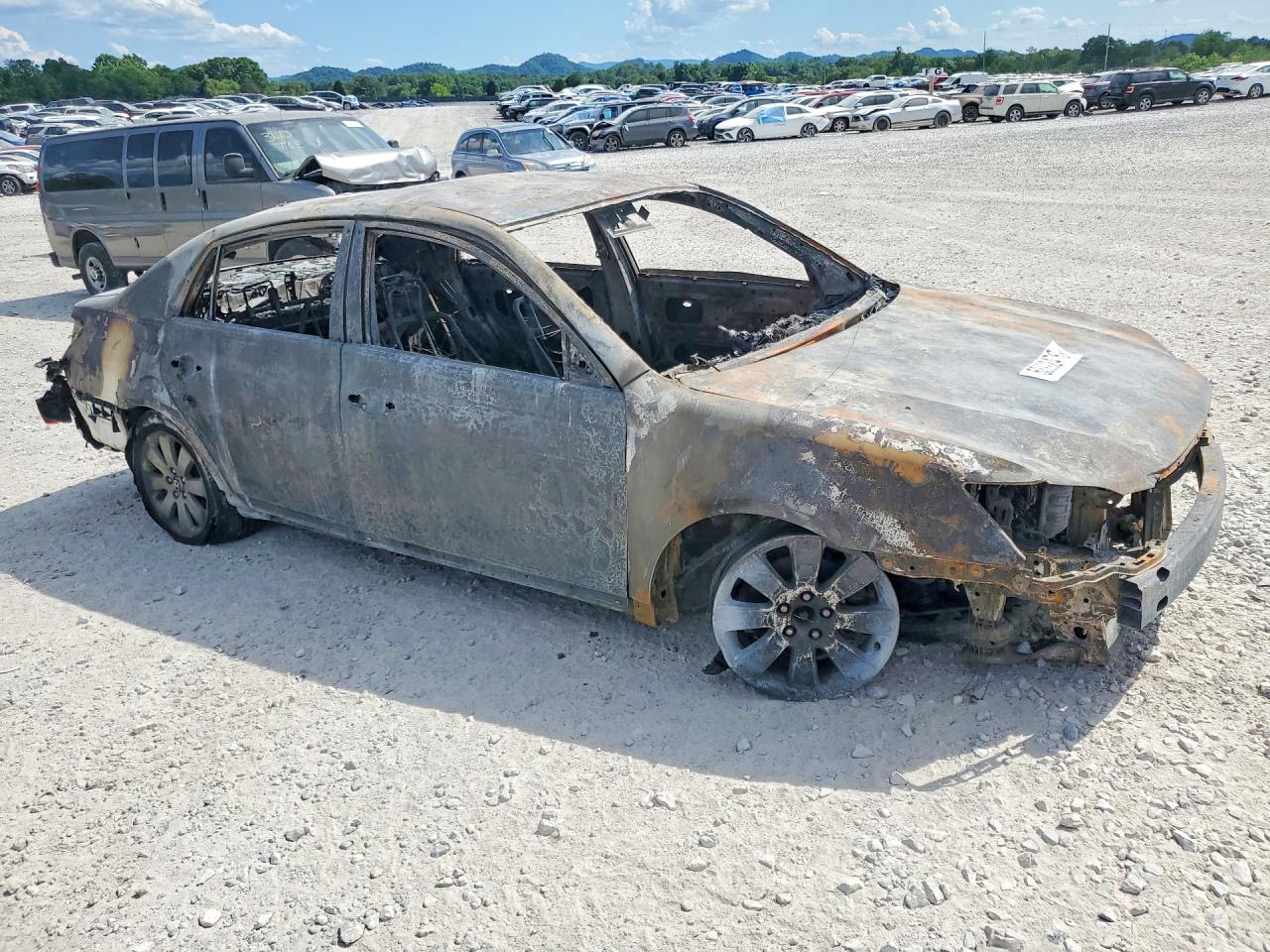 2007 Toyota Avalon Touring Burn vin: 4T1BK36B27U226228