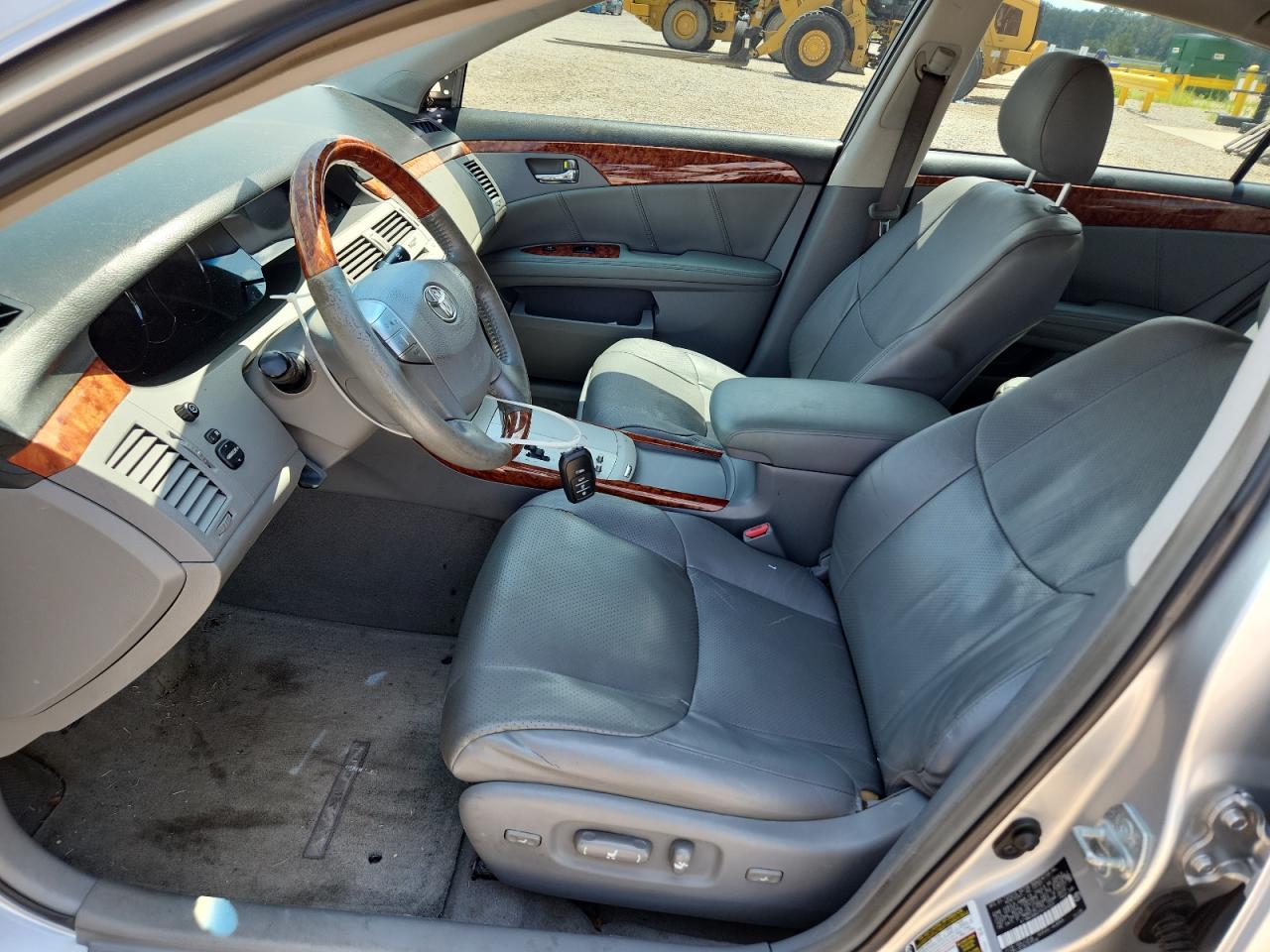 2007 Toyota Avalon Limited Silver vin: 4T1BK36B27U231252