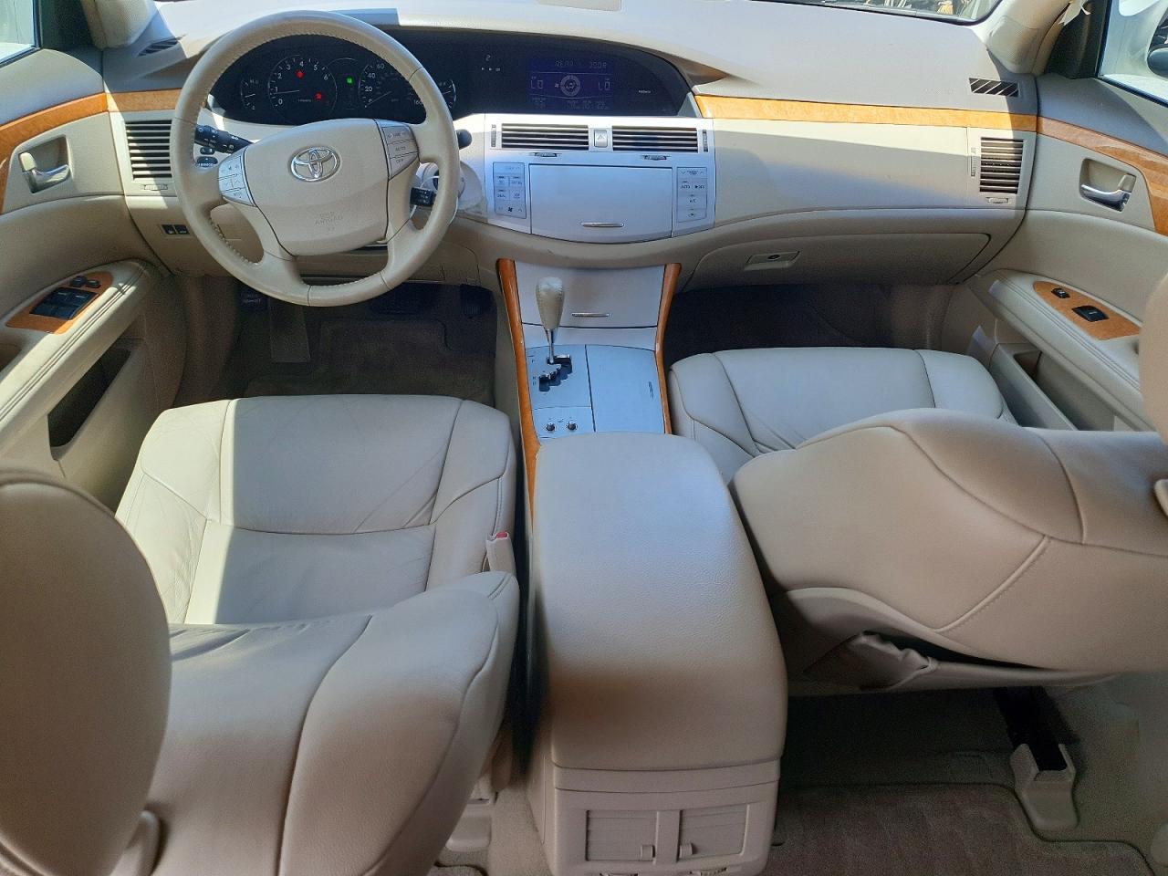 2007 Toyota Avalon Xls White vin: 4T1BK36B27U240078