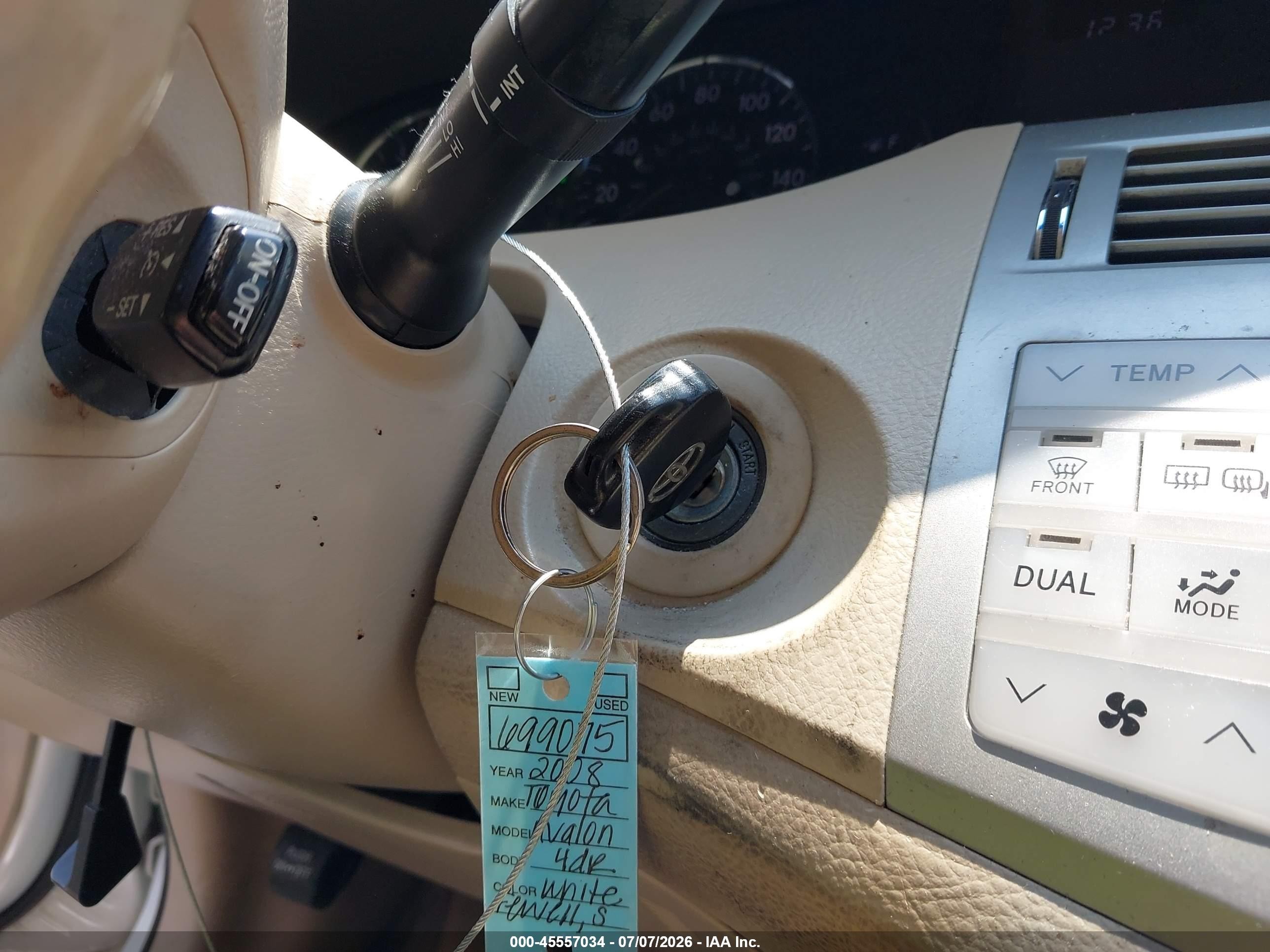 2008 Toyota Avalon Xls White vin: 4T1BK36B28U301074