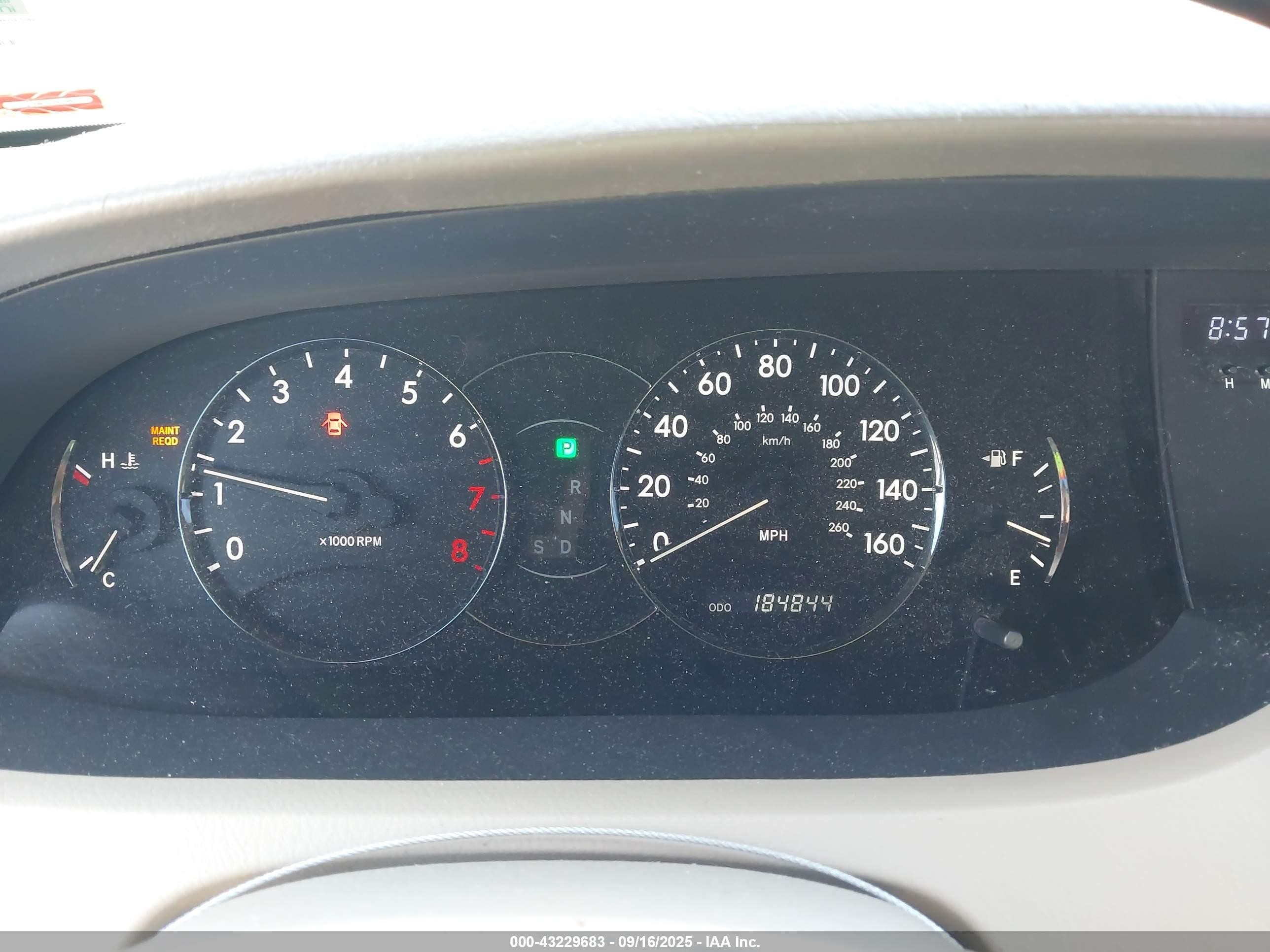 2008 Toyota Avalon Limited Золотой vin: 4T1BK36B28U305478