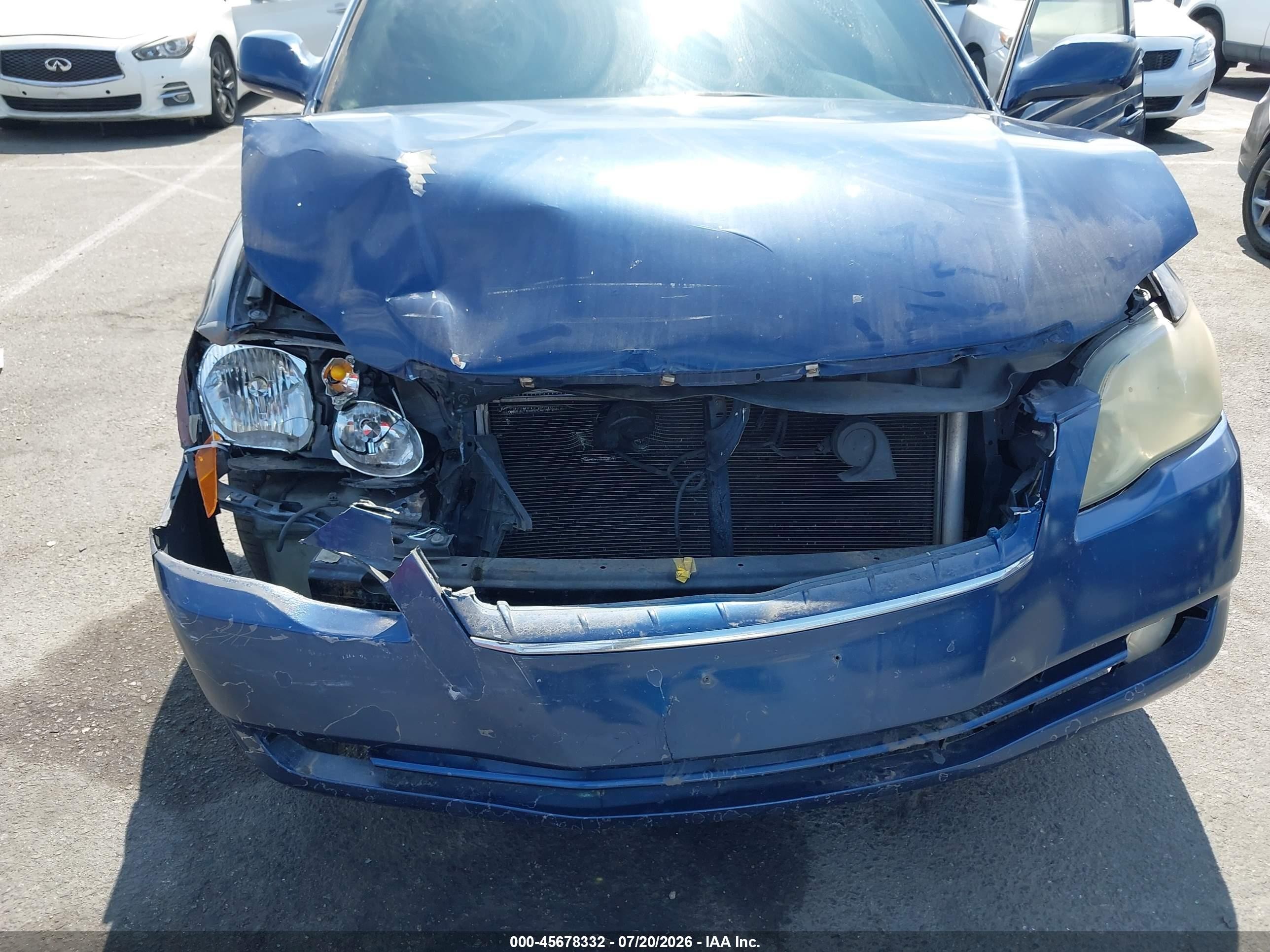2005 Toyota Avalon Xls Blue vin: 4T1BK36B35U012409