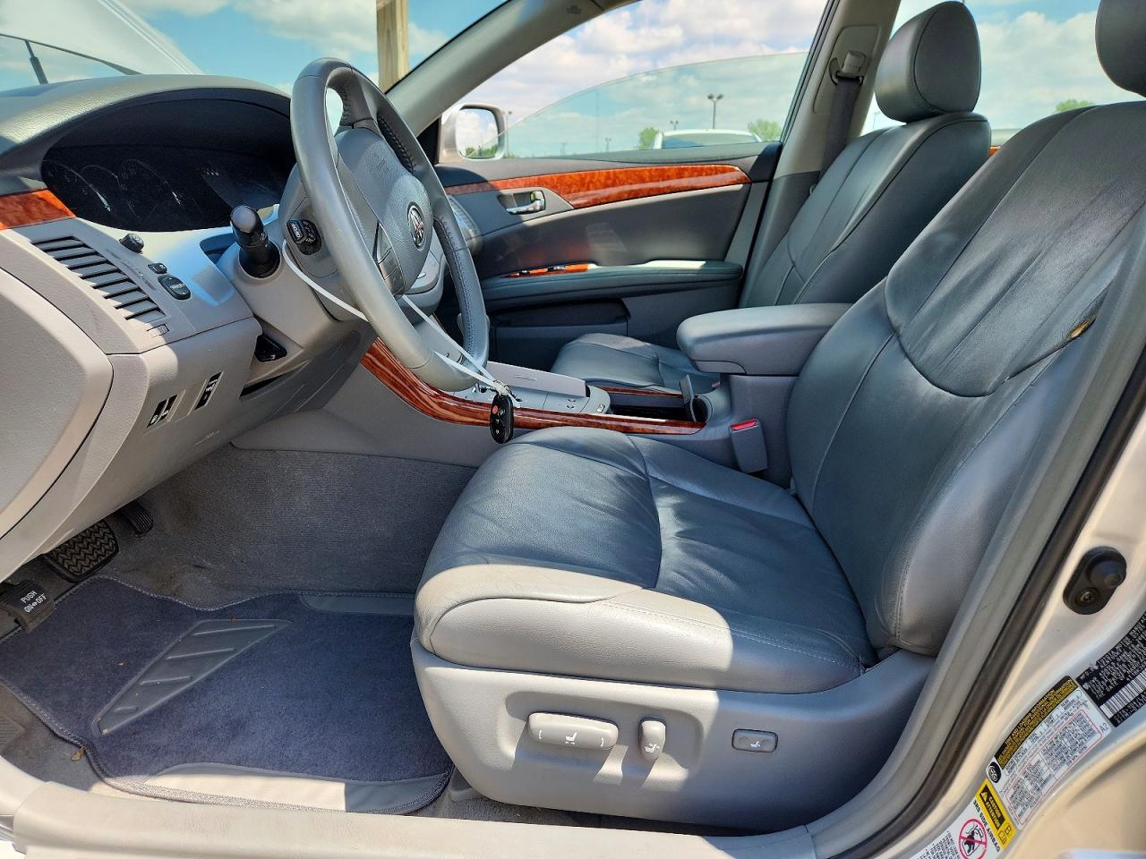 2005 Toyota Avalon Xls Silver vin: 4T1BK36B35U038797