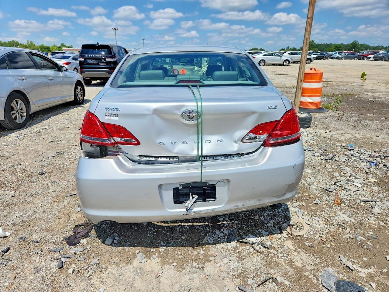 2005 Toyota Avalon Xls Silver vin: 4T1BK36B35U038797