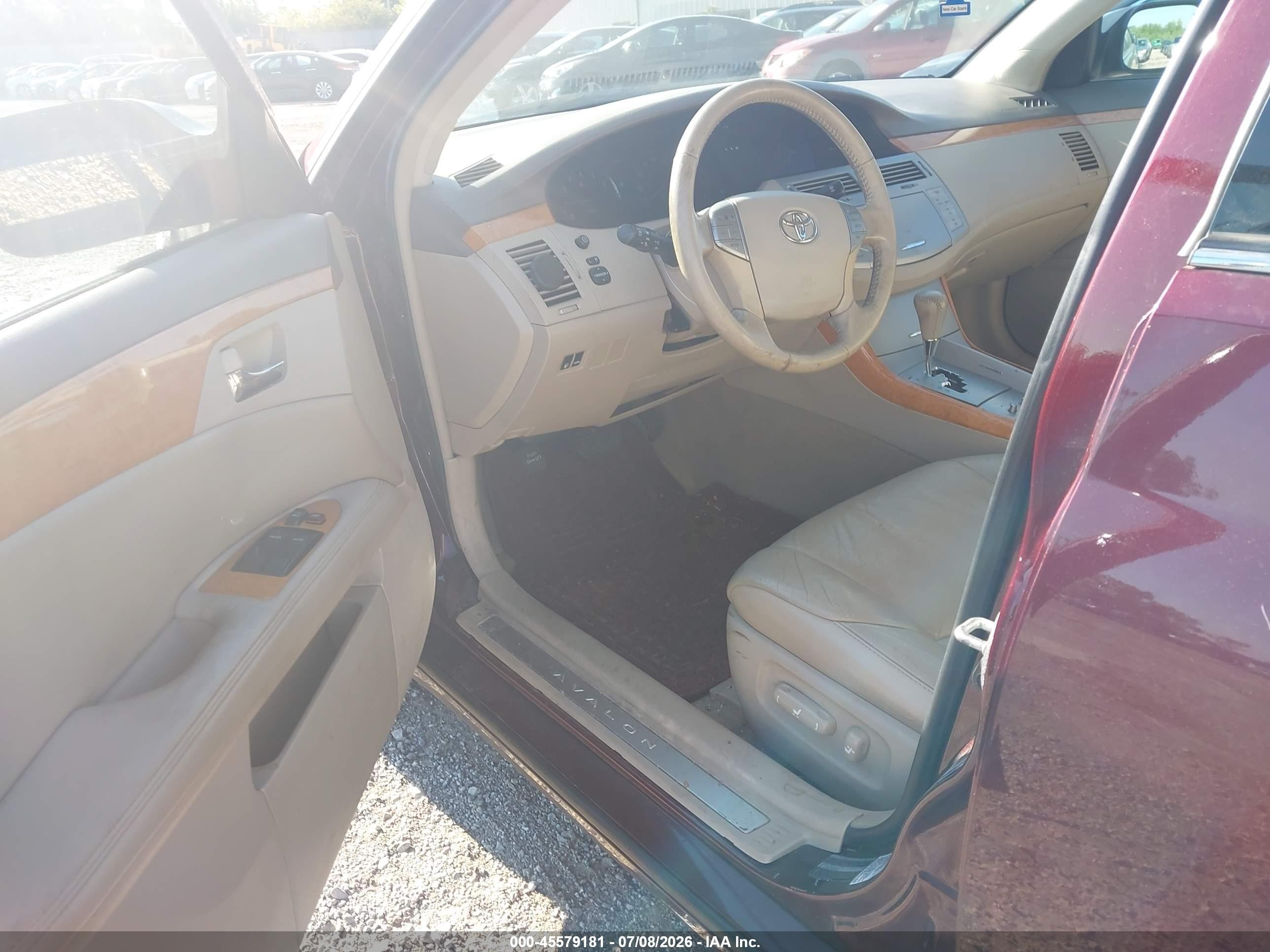 2005 Toyota Avalon Xls Burgundy vin: 4T1BK36B35U043787