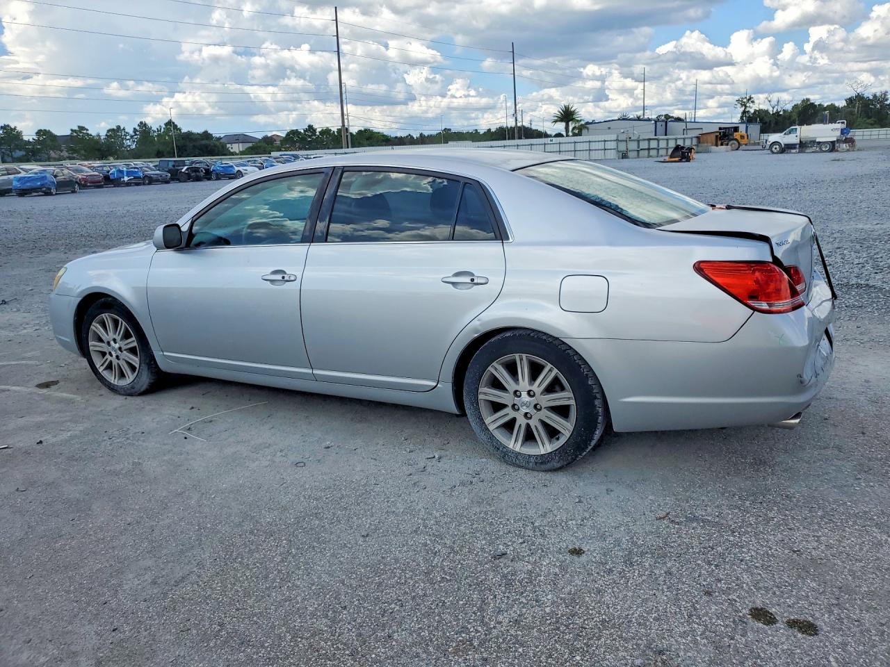 2006 Toyota Avalon Limited Серебряный vin: 4T1BK36B36U072448