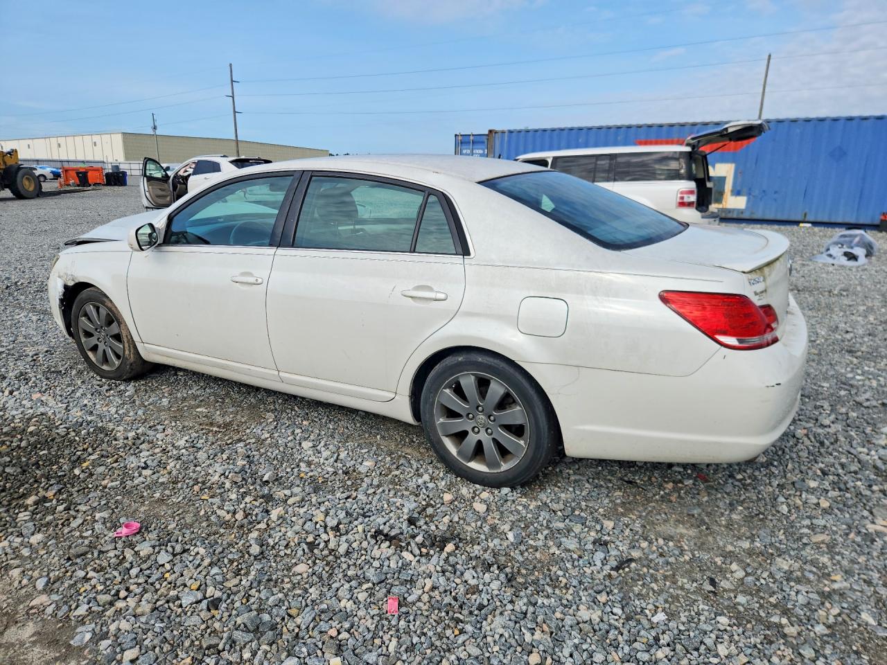 2005 Toyota Avalon Touring White vin: 4T1BK36B45U032524