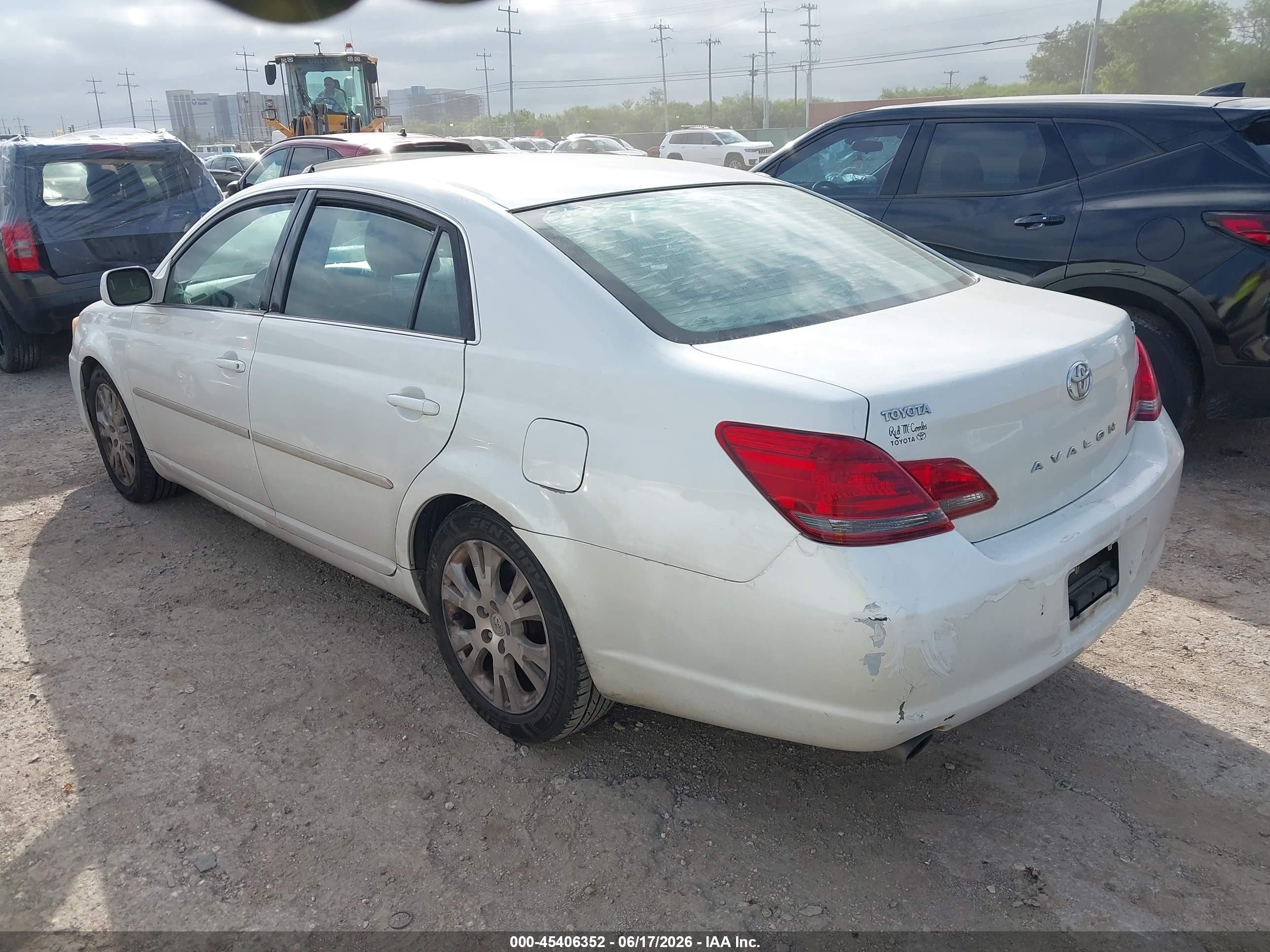 2008 Toyota Avalon Xls White vin: 4T1BK36B48U294077