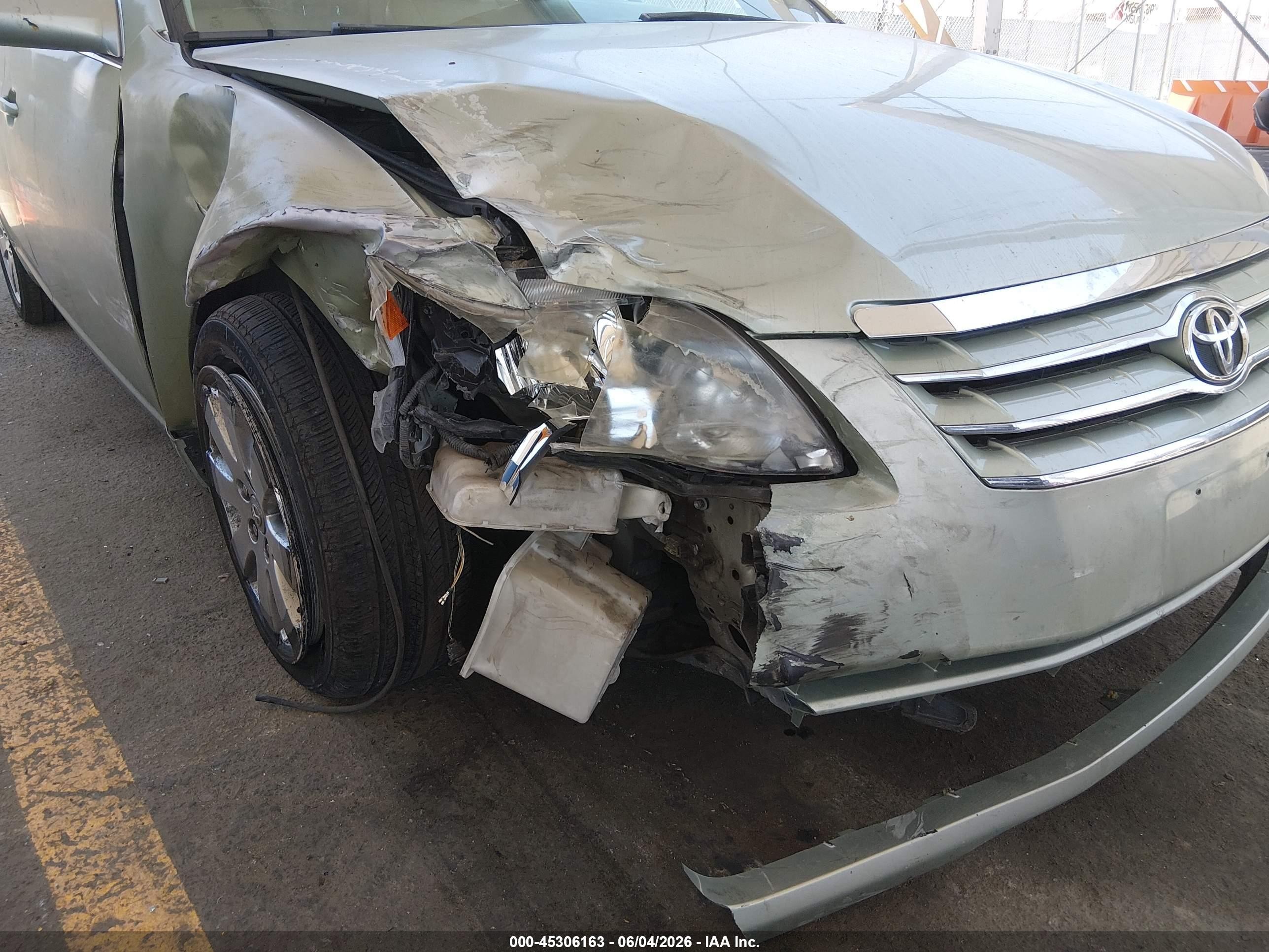 2005 Toyota Avalon Xls Green vin: 4T1BK36B55U014775