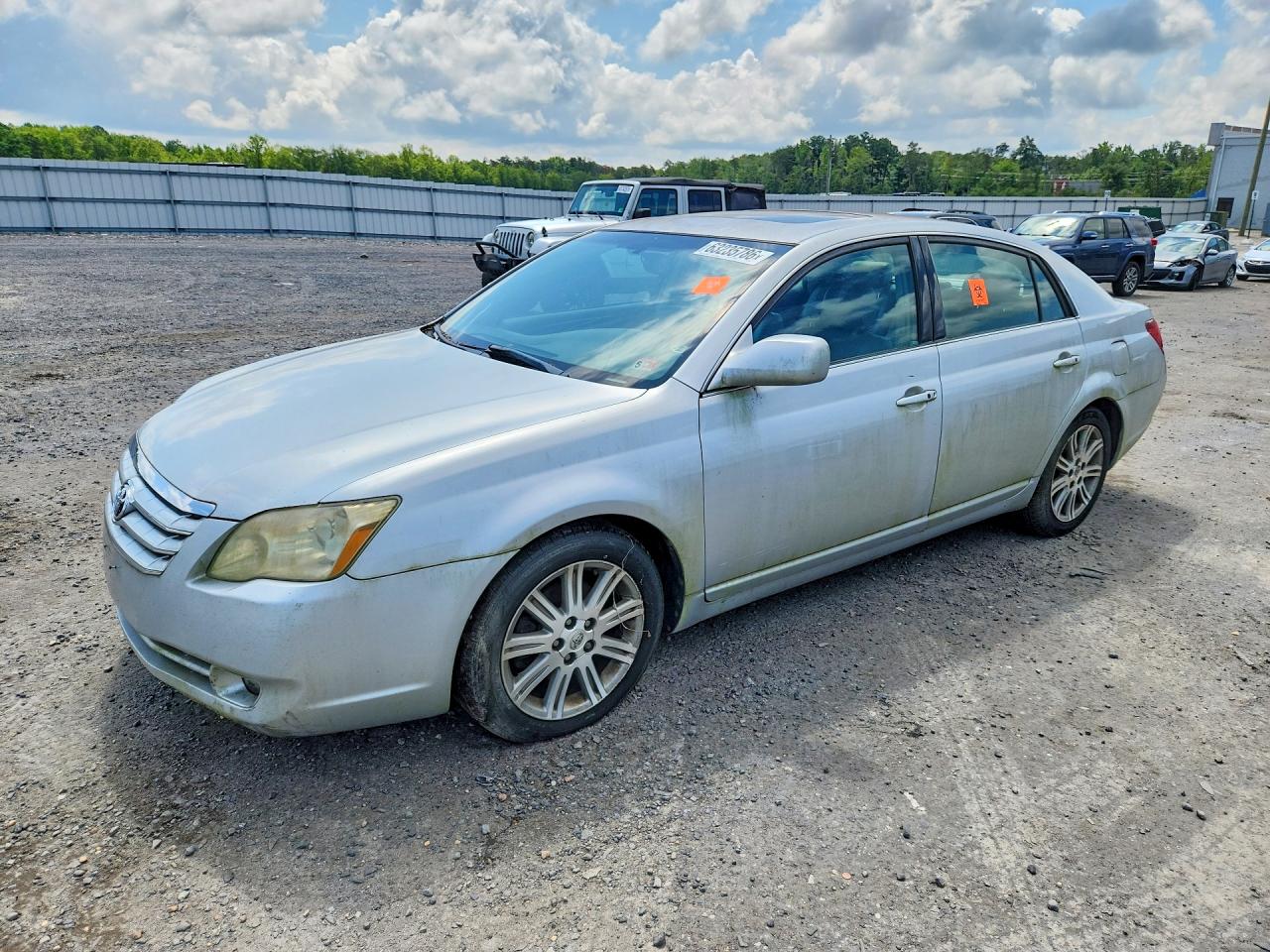 2005 Toyota Avalon Limited Серебряный vin: 4T1BK36B55U016378