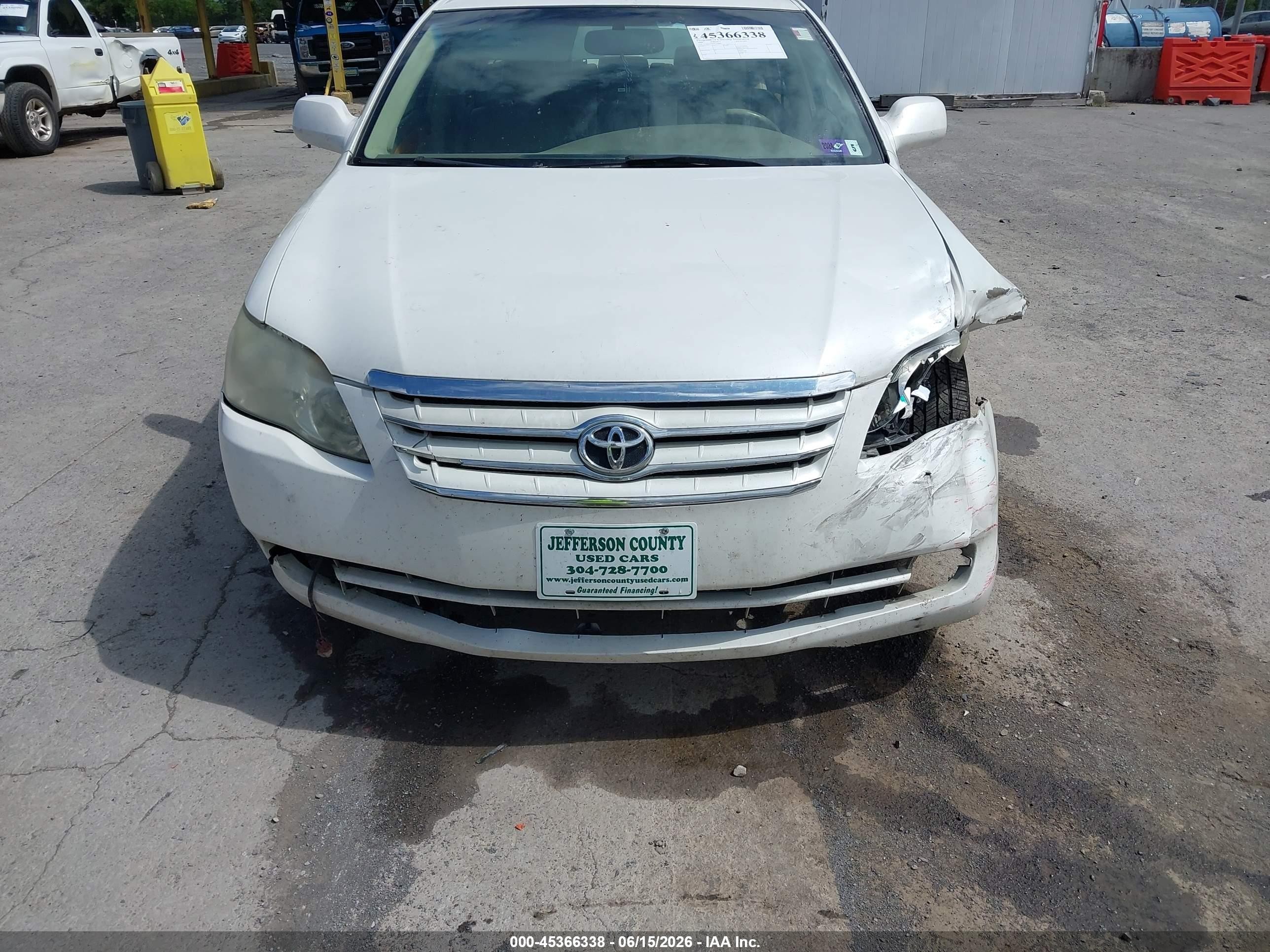 2006 Toyota Avalon Xls White vin: 4T1BK36B56U166881