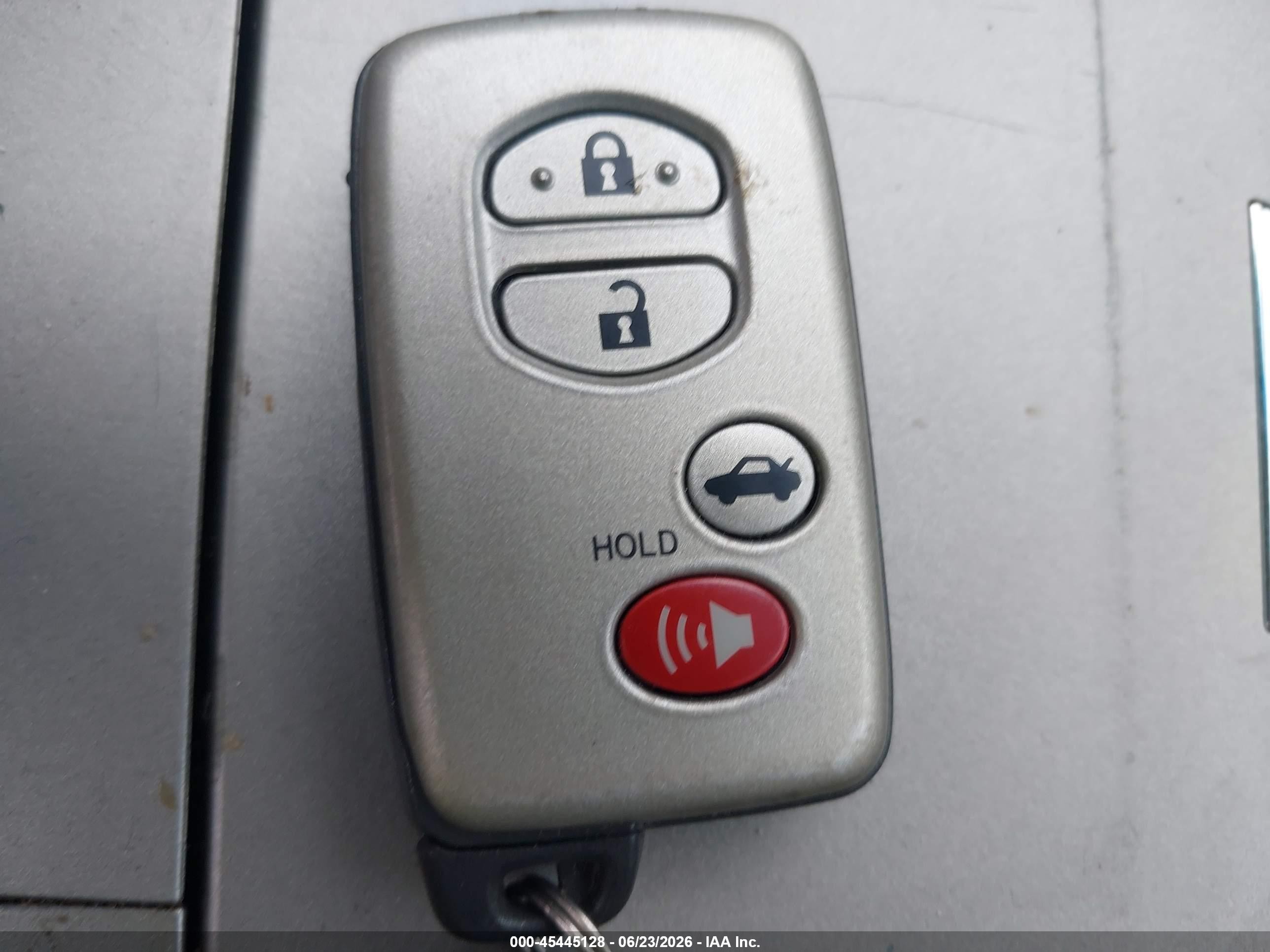 2007 Toyota Avalon Limited Silver vin: 4T1BK36B57U218219