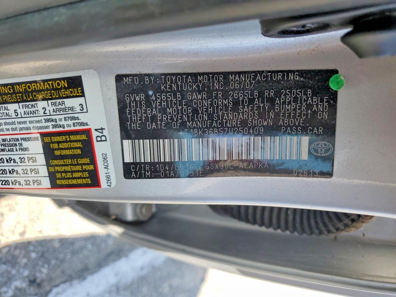 2007 Toyota Avalon Silver vin: 4T1BK36B57U250409