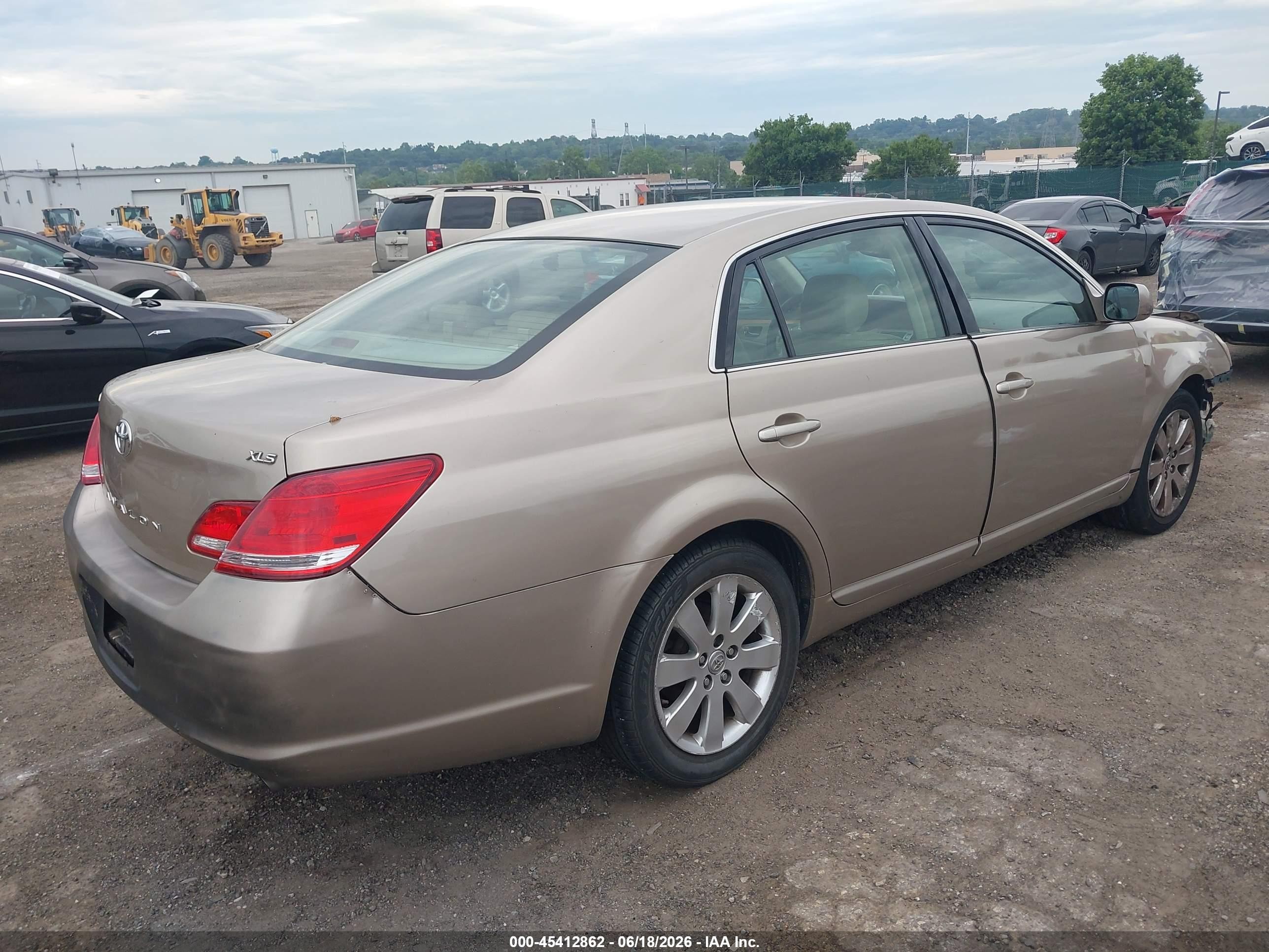 2007 Toyota Avalon Xls Gold vin: 4T1BK36B57U251043