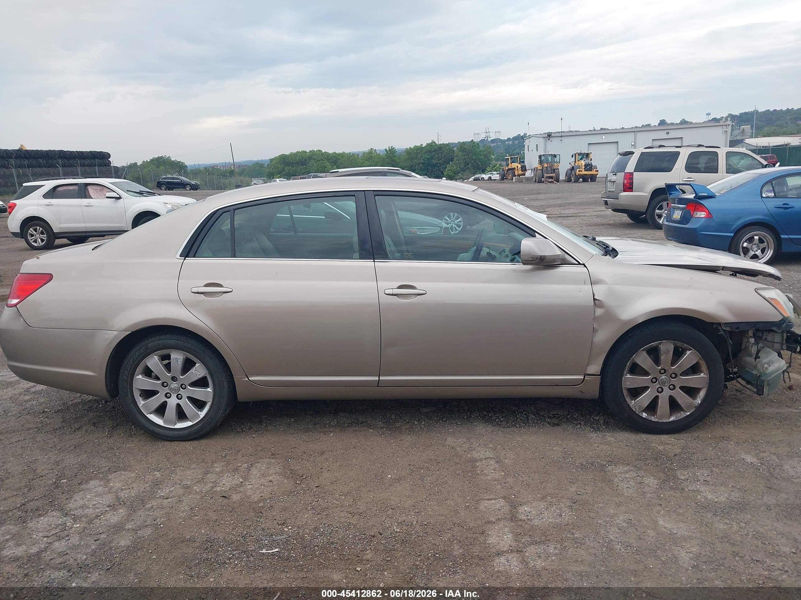 2007 Toyota Avalon Xls Gold vin: 4T1BK36B57U251043