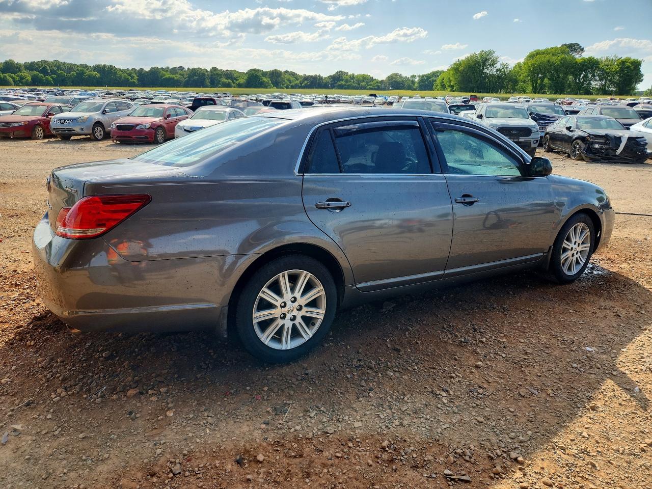 2005 Toyota Avalon Limited Серый vin: 4T1BK36B65U021007